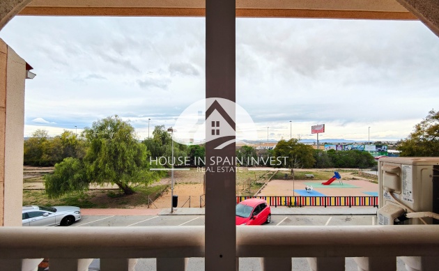 Apartment  - Resale - Torrevieja - El Acequión - Los Náufragos