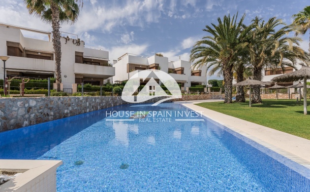 Appartement - Herverkoop - Orihuela Costa - La Zenia
