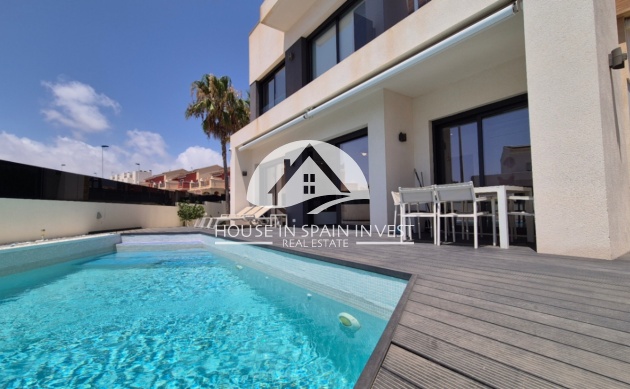Chalet - Reventa - Torrevieja - Costa Blanca
