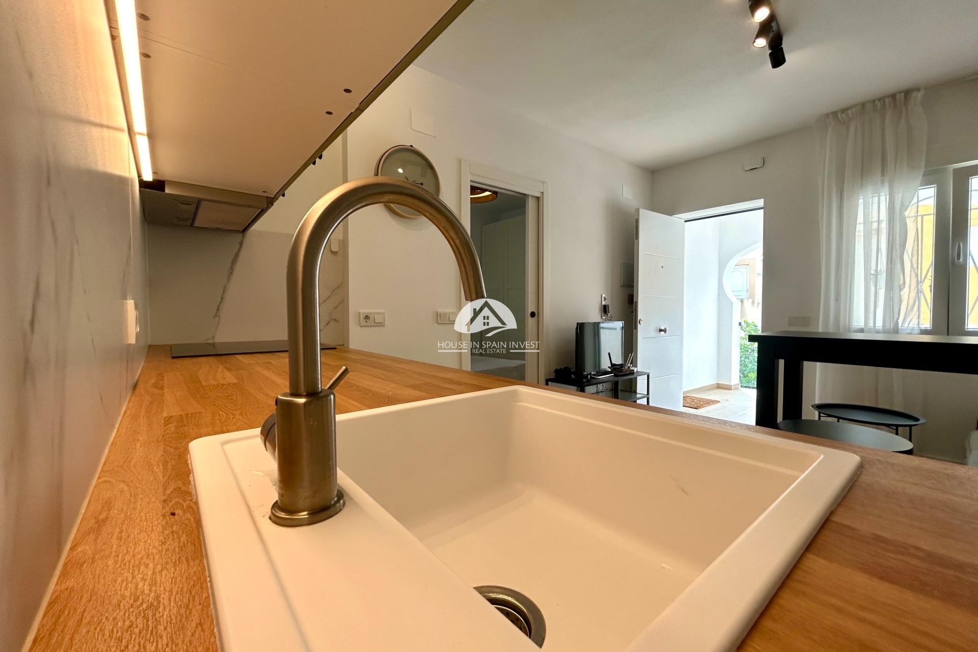 Herverkoop - Appartement - San Miguel de Salinas - Las Filipinas