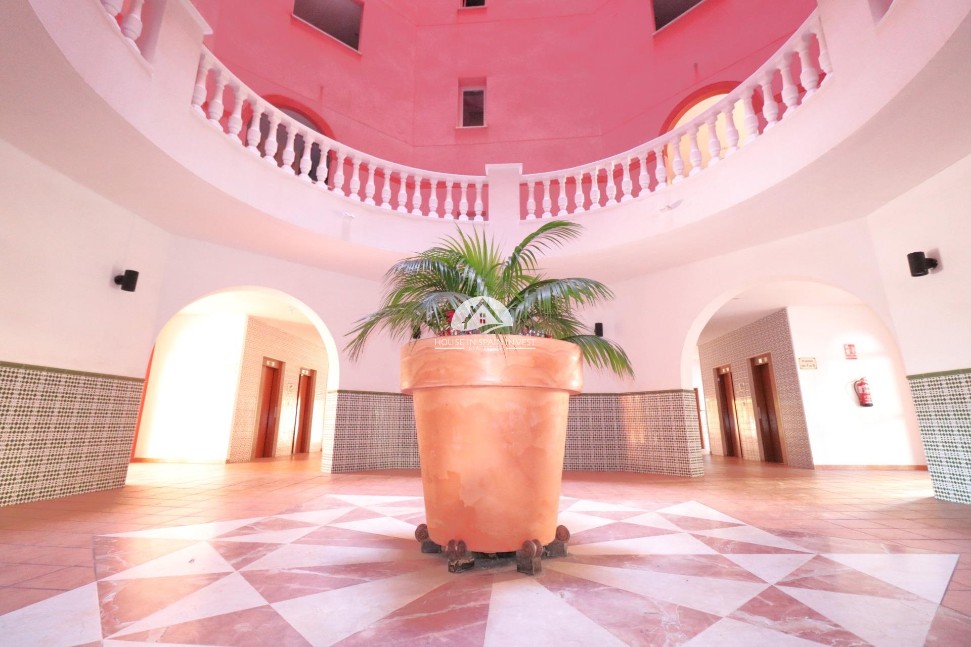 Herverkoop - Appartement - Torrevieja - Los Frutales