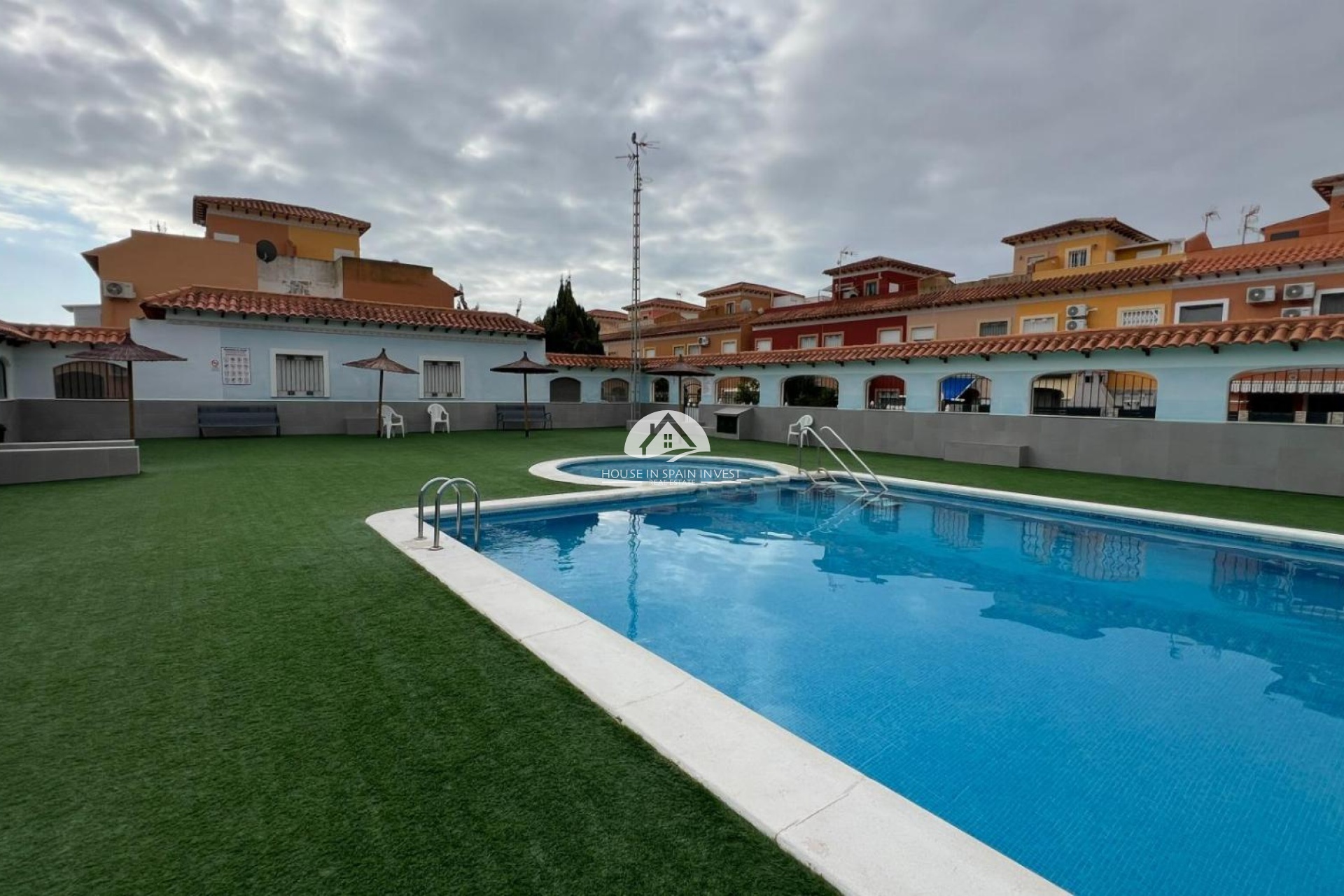 Herverkoop - Gelijkvloerse bungalow - Torrevieja - Torreta - El Salado