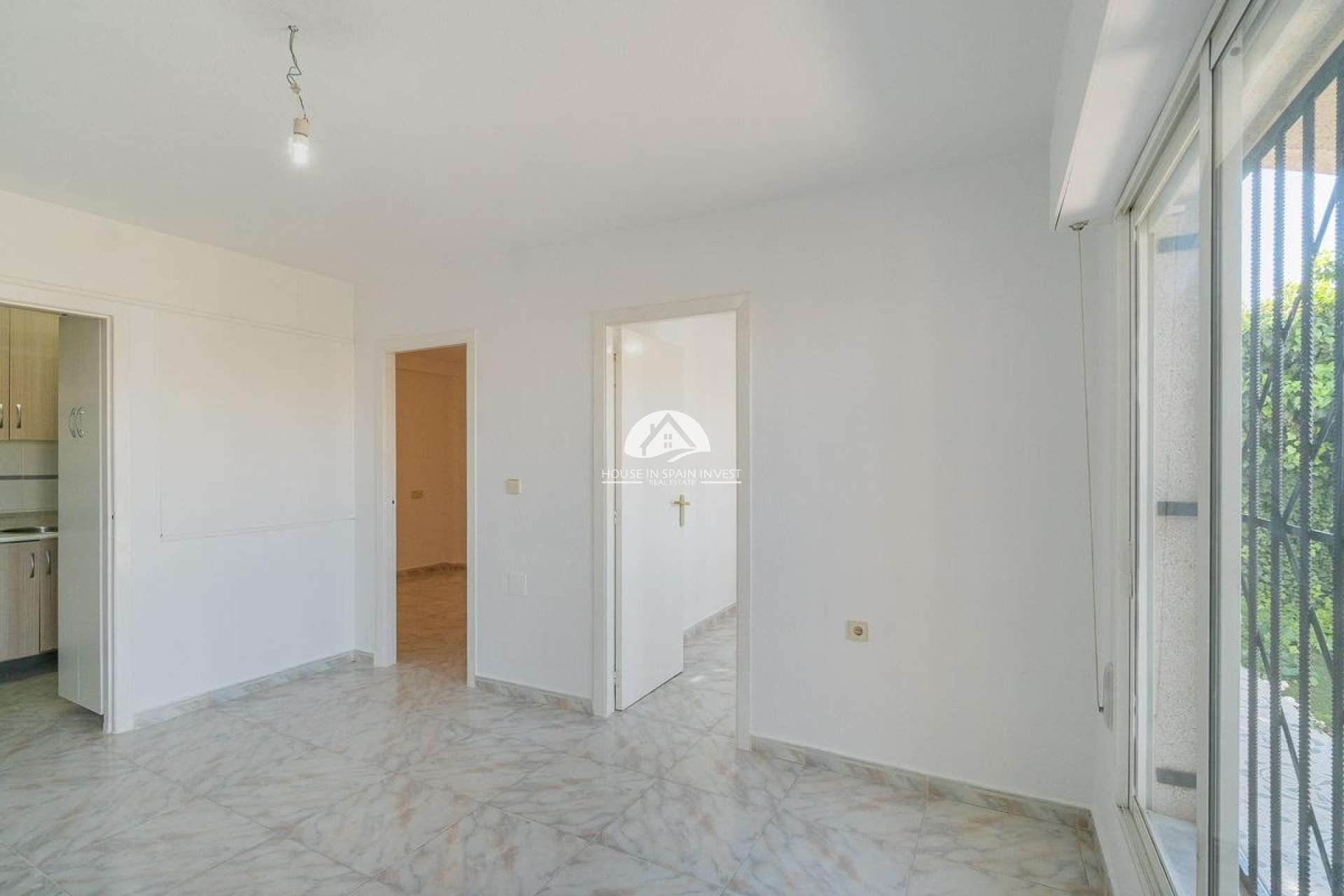 Herverkoop - Rijwoning - Torrevieja - Carrefour