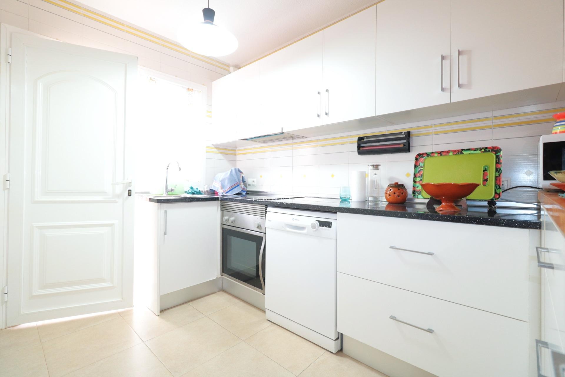 Herverkoop - Rijwoning - Torrevieja - Playa de los Naufragos