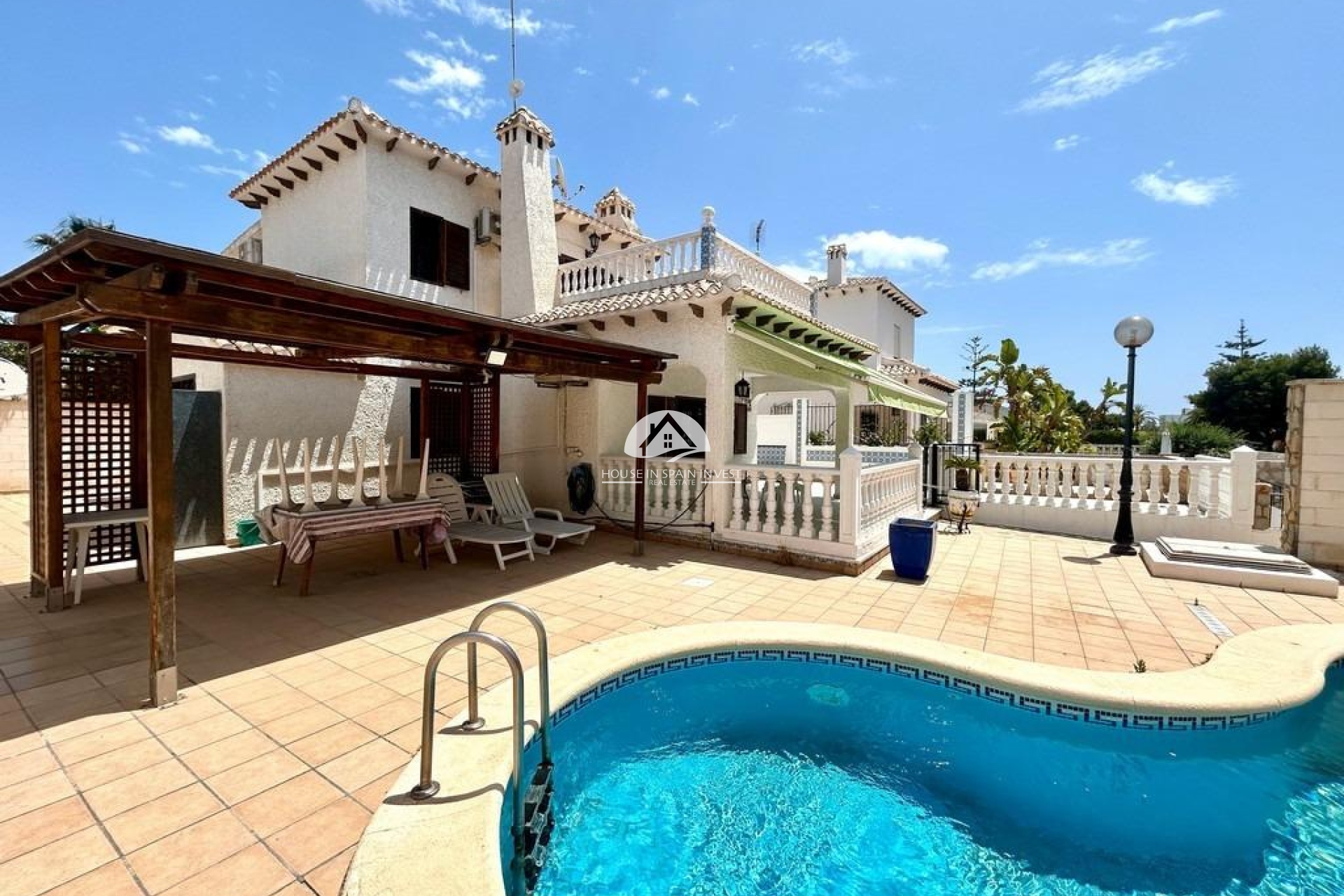 Herverkoop - Villa - Orihuela Costa - La Zenia