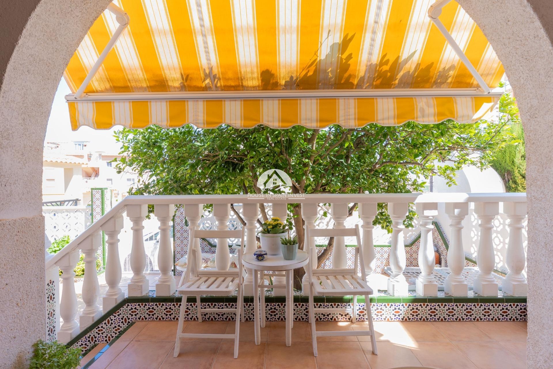 Herverkoop - Villa - Torrevieja - La Mata