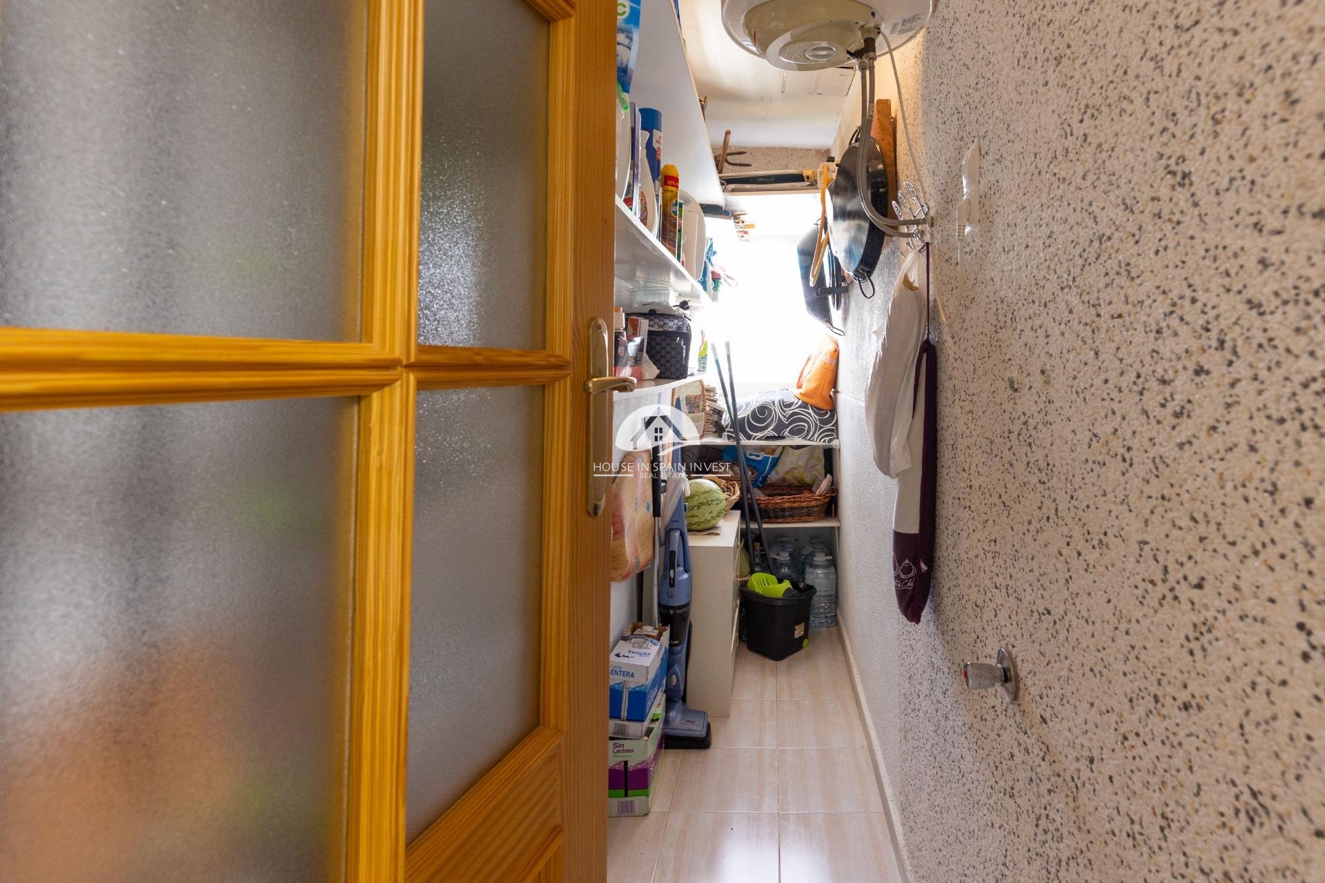 Herverkoop - Villa - Torrevieja - La Mata