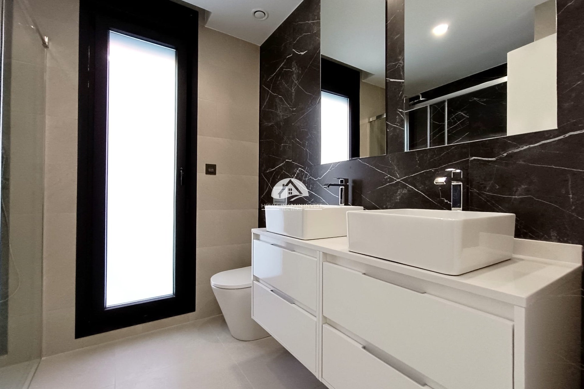 Obra nueva - Adosado - Benijofar