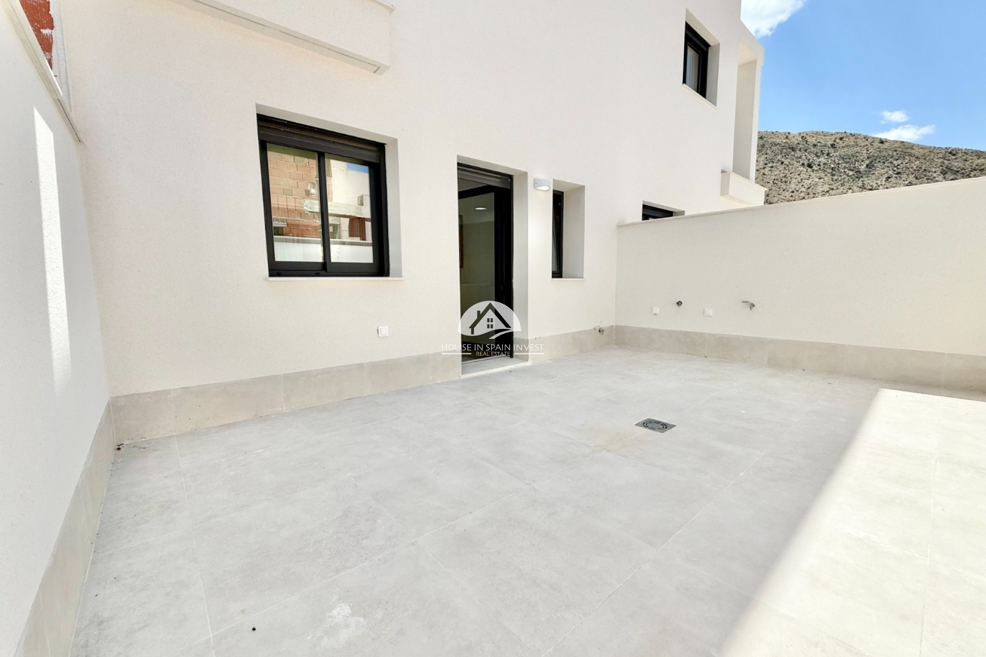 Obra nueva - Adosado - Cox