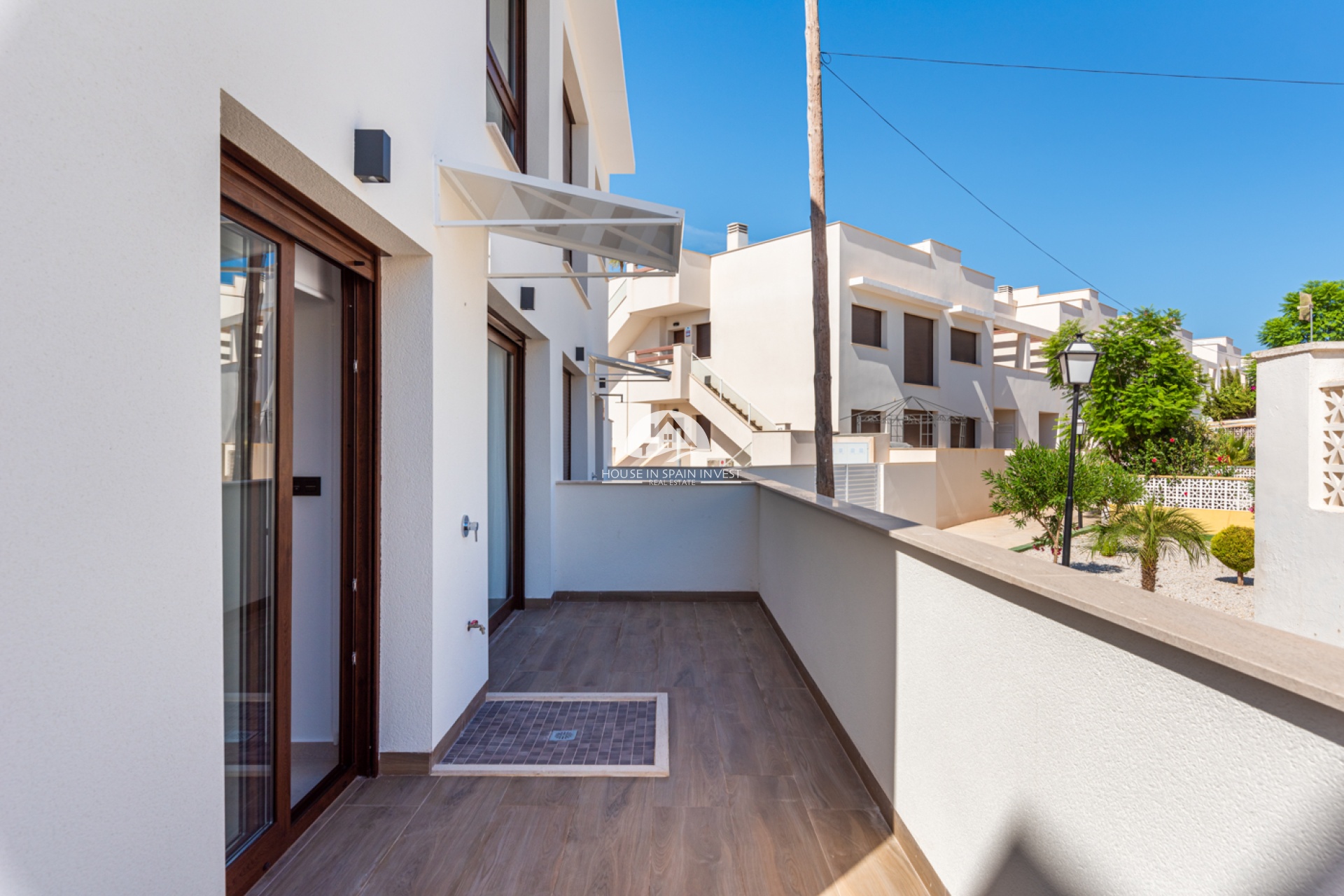 Obra nueva - Bungalow planta alta - Torrevieja