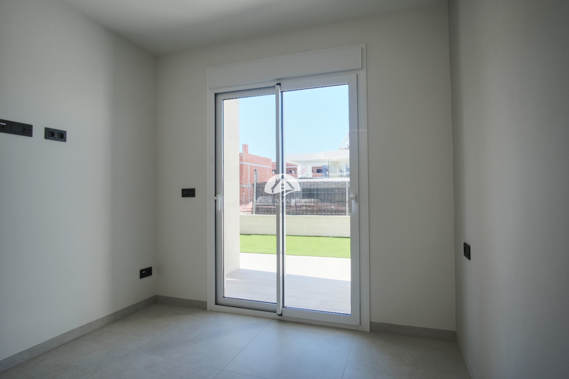 Resale - Apartment  - Guardamar del Segura - Guardamar - El Raso