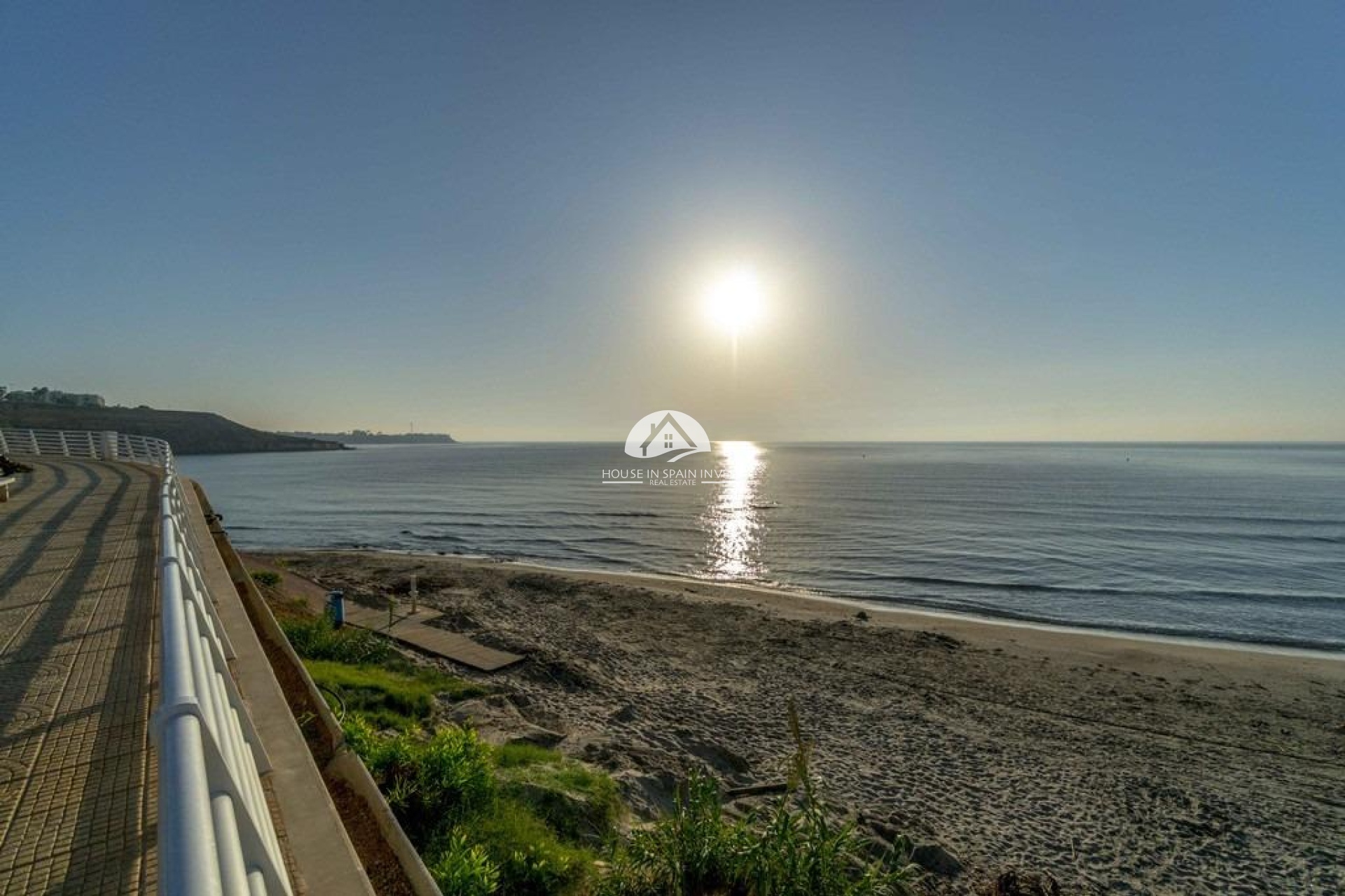 Resale - Apartment  - Orihuela Costa - Cabo roig  