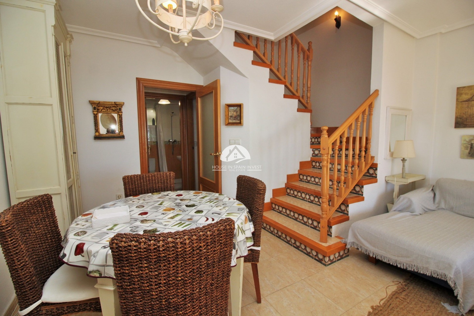 Resale - Apartment  - Orihuela Costa - Cabo roig  