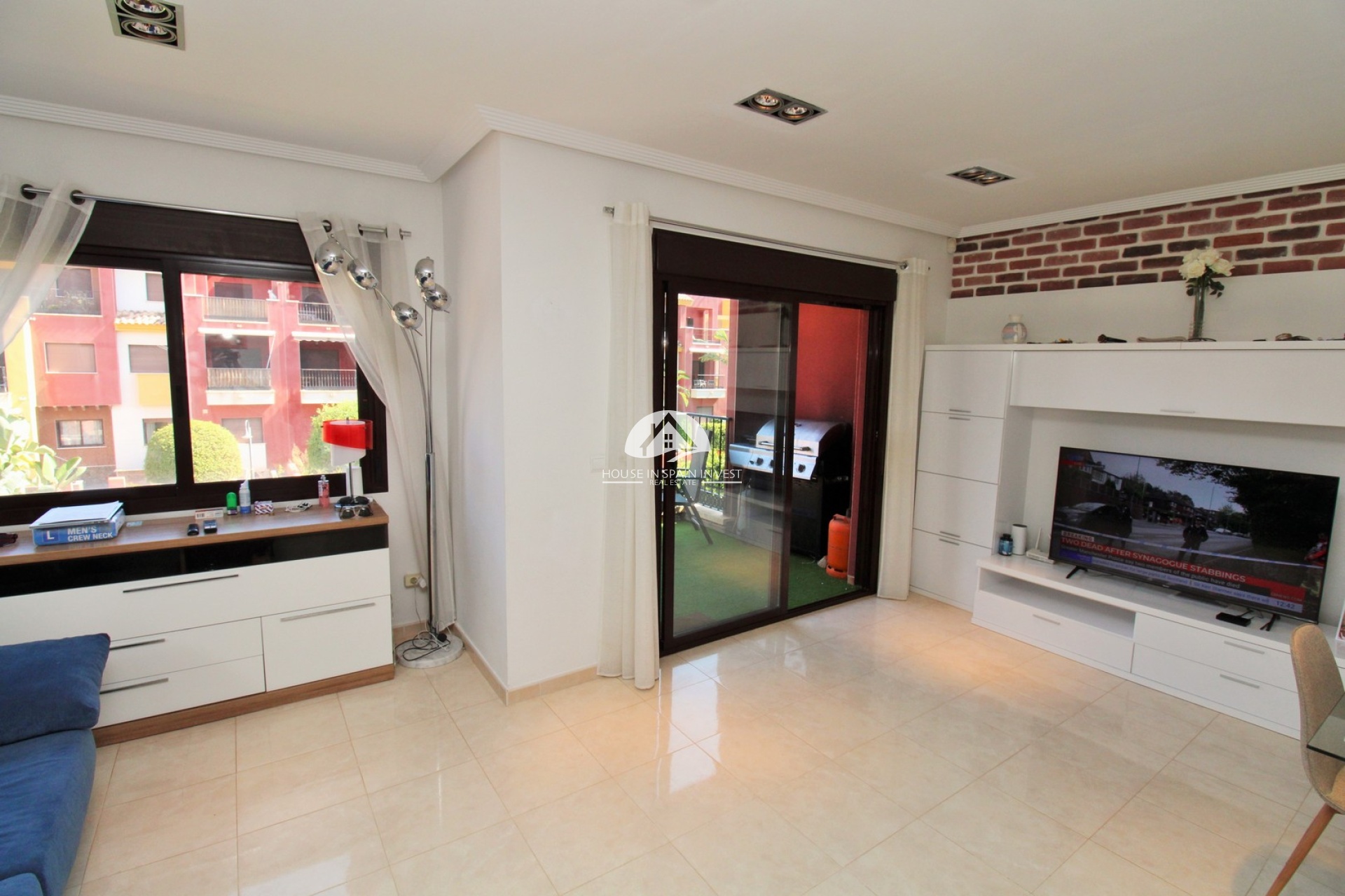 Resale - Apartment  - Orihuela Costa - Cabo roig  