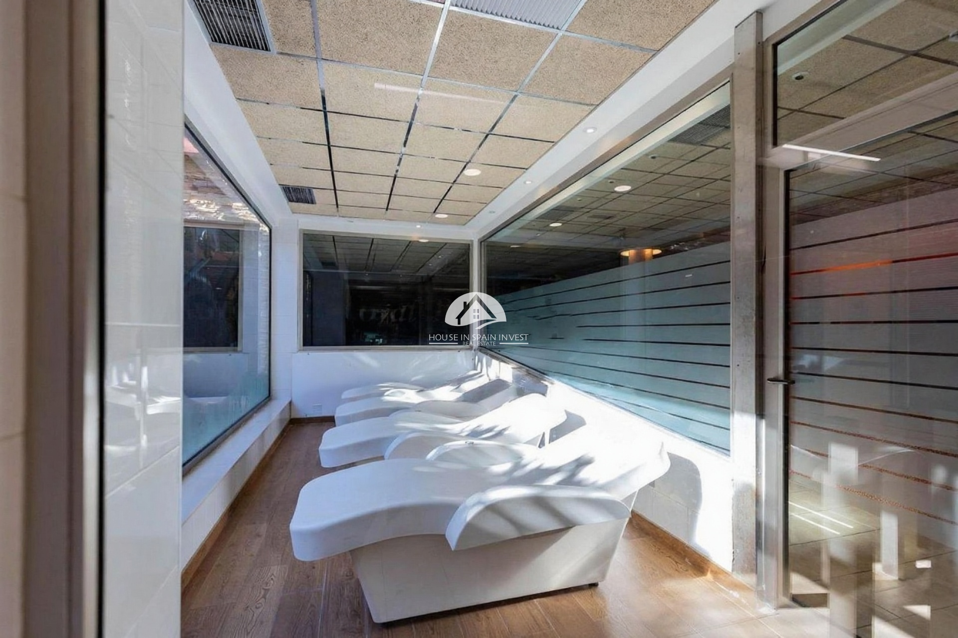 Resale - Apartment  - Orihuela Costa - Cabo roig  