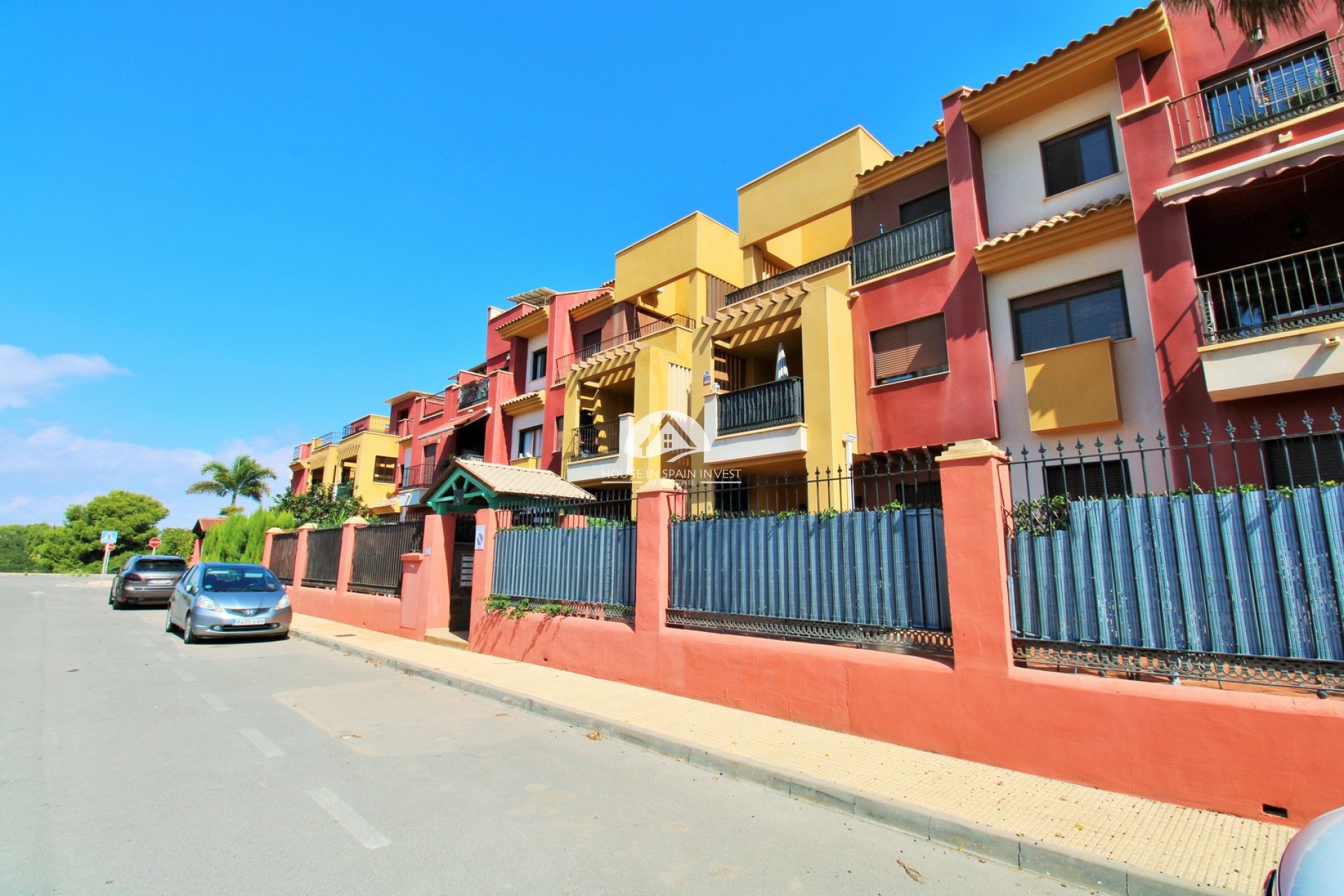 Resale - Apartment  - Orihuela Costa - Cabo roig  