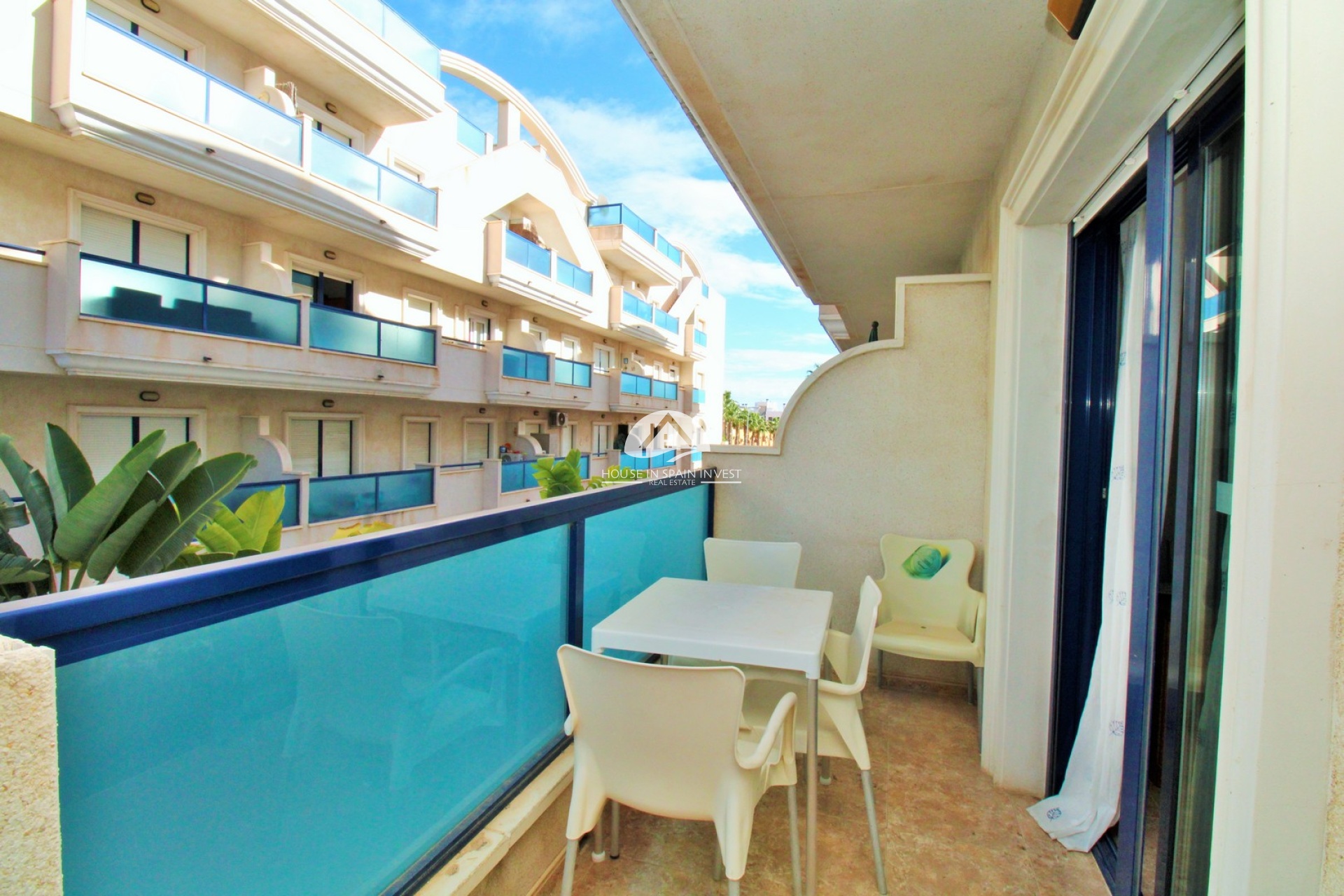 Resale - Apartment  - Orihuela Costa - Cabo roig  