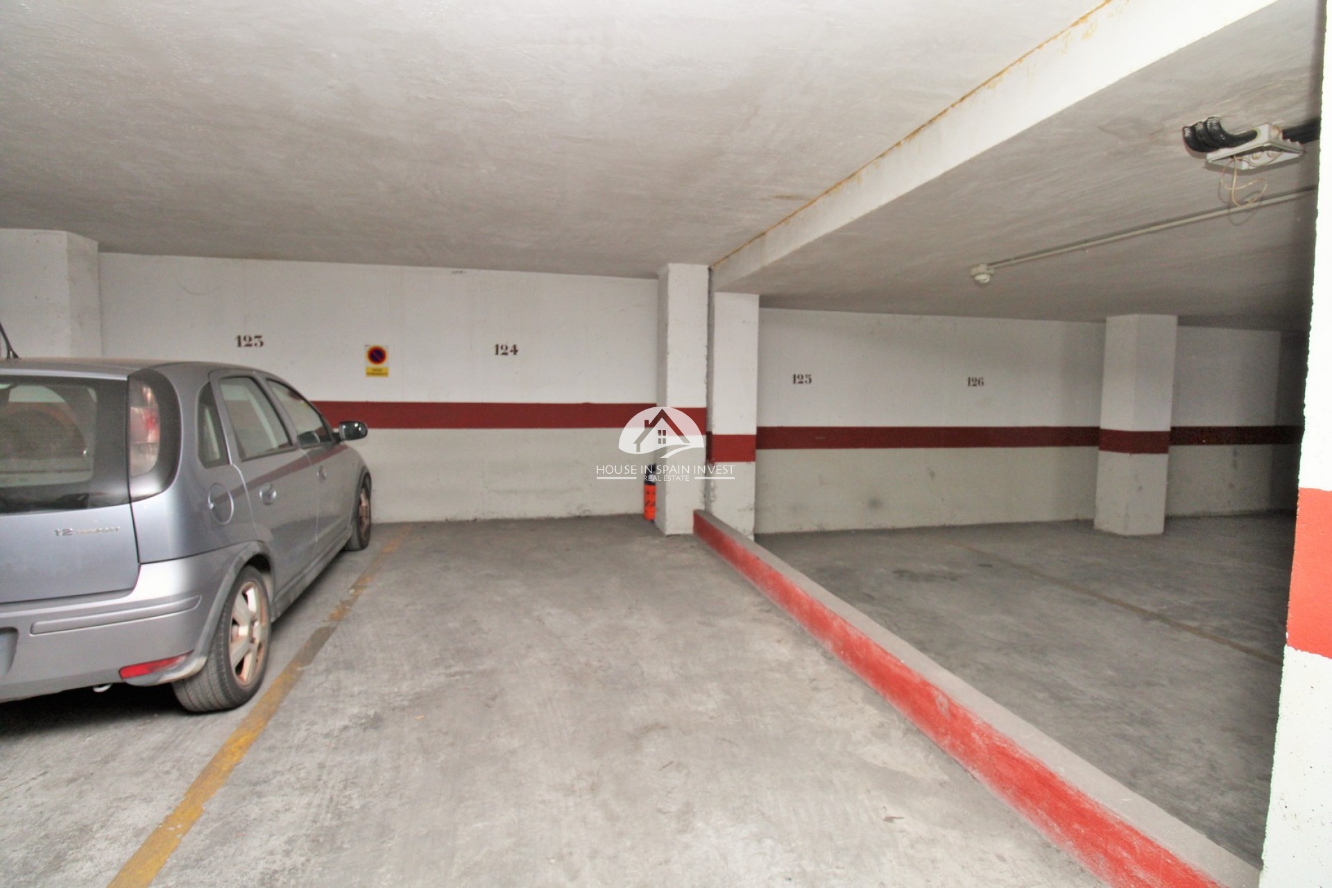 Resale - Apartment  - Orihuela Costa - Cabo roig  