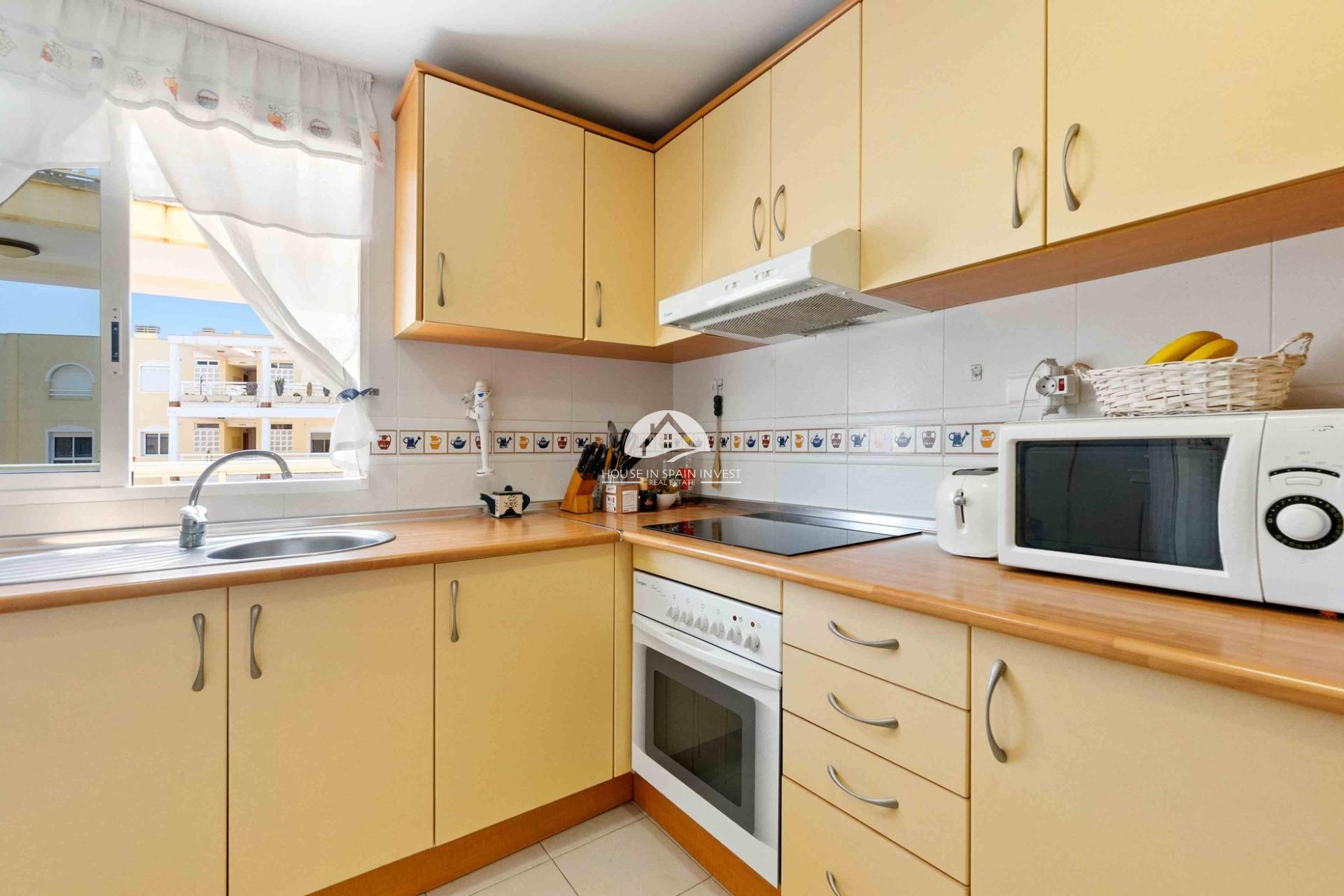 Resale - Apartment  - Orihuela Costa - Dehesa de campoamor