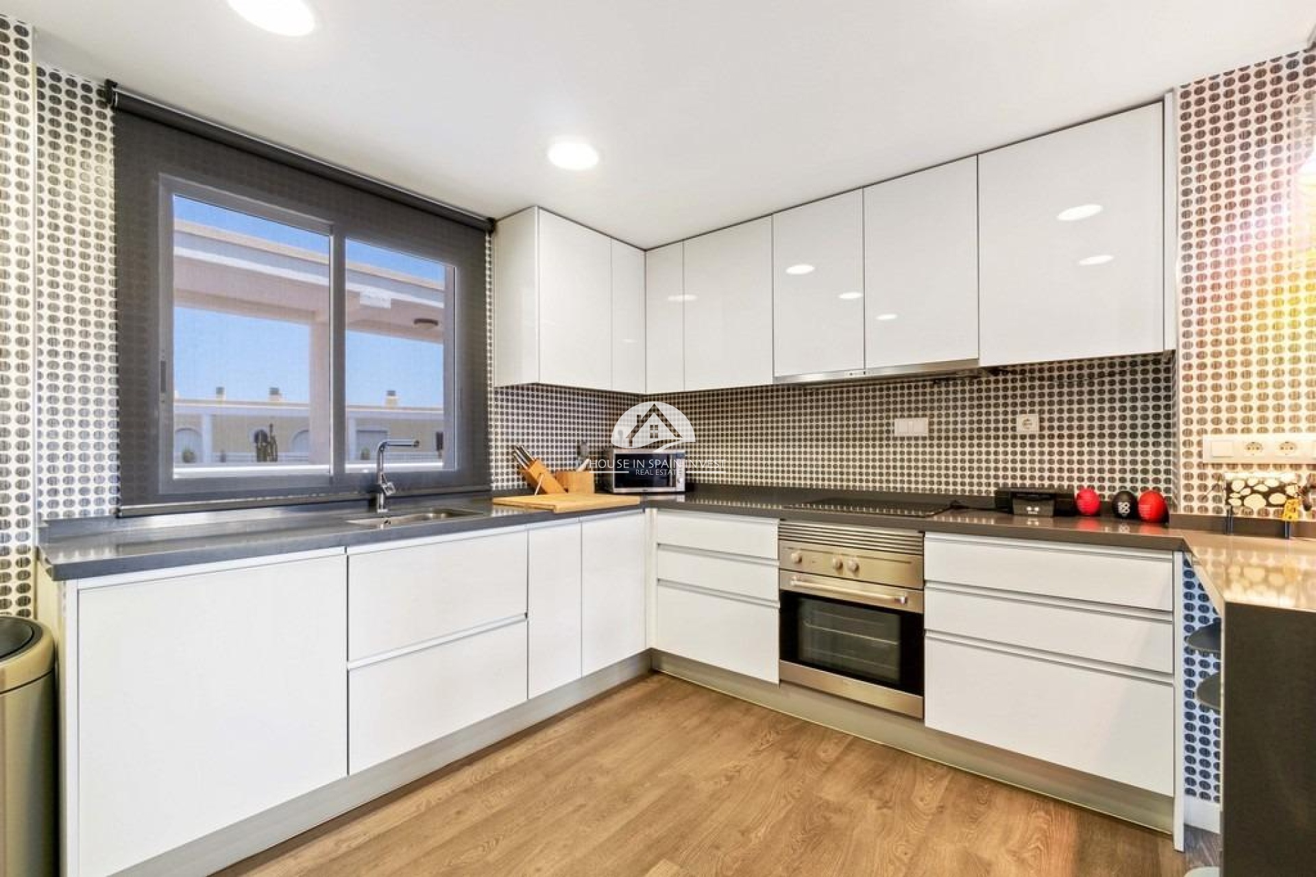 Resale - Apartment  - Orihuela Costa - Dehesa de campoamor