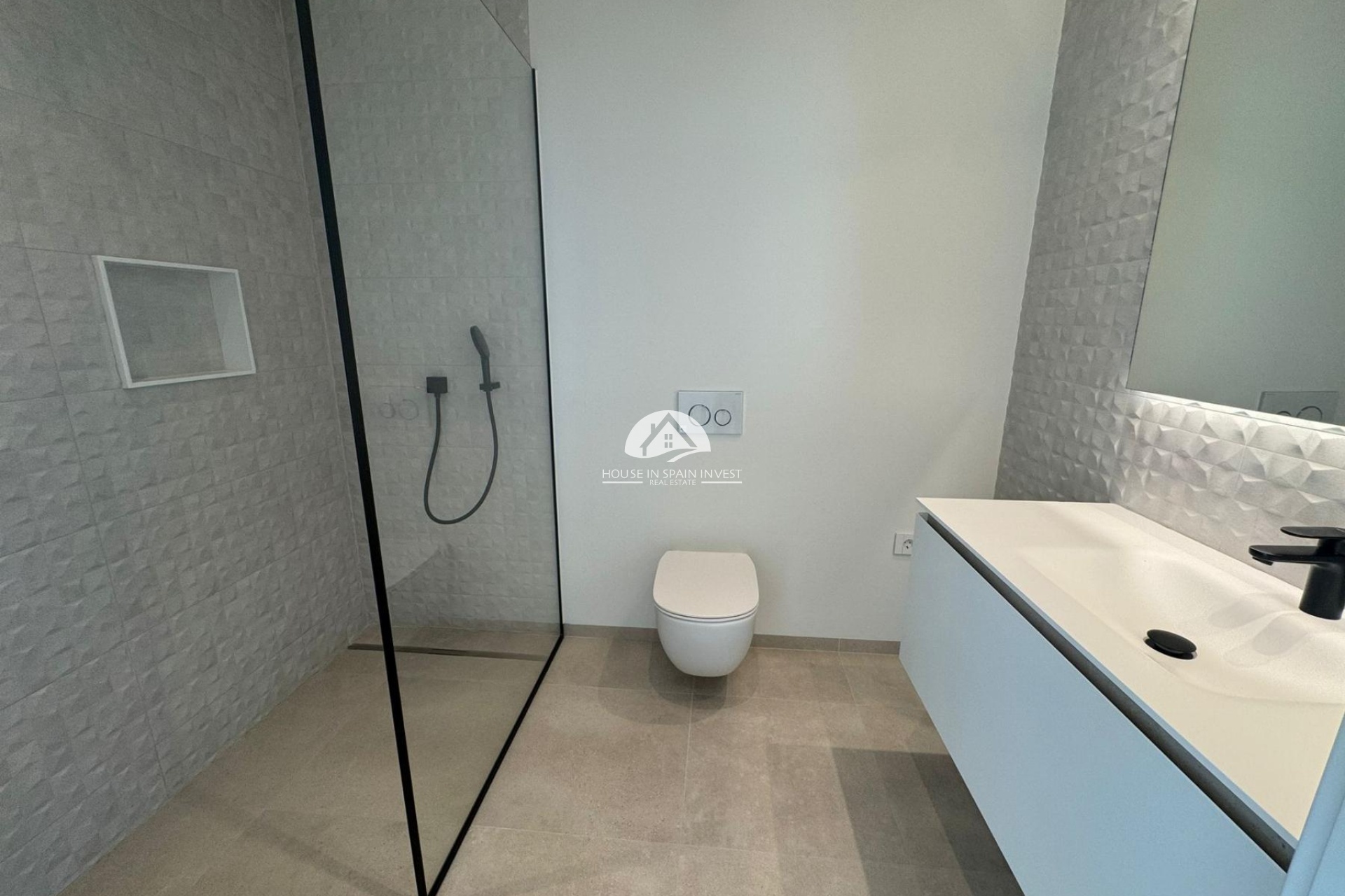 Resale - Apartment  - Orihuela Costa - Las Colinas Golf