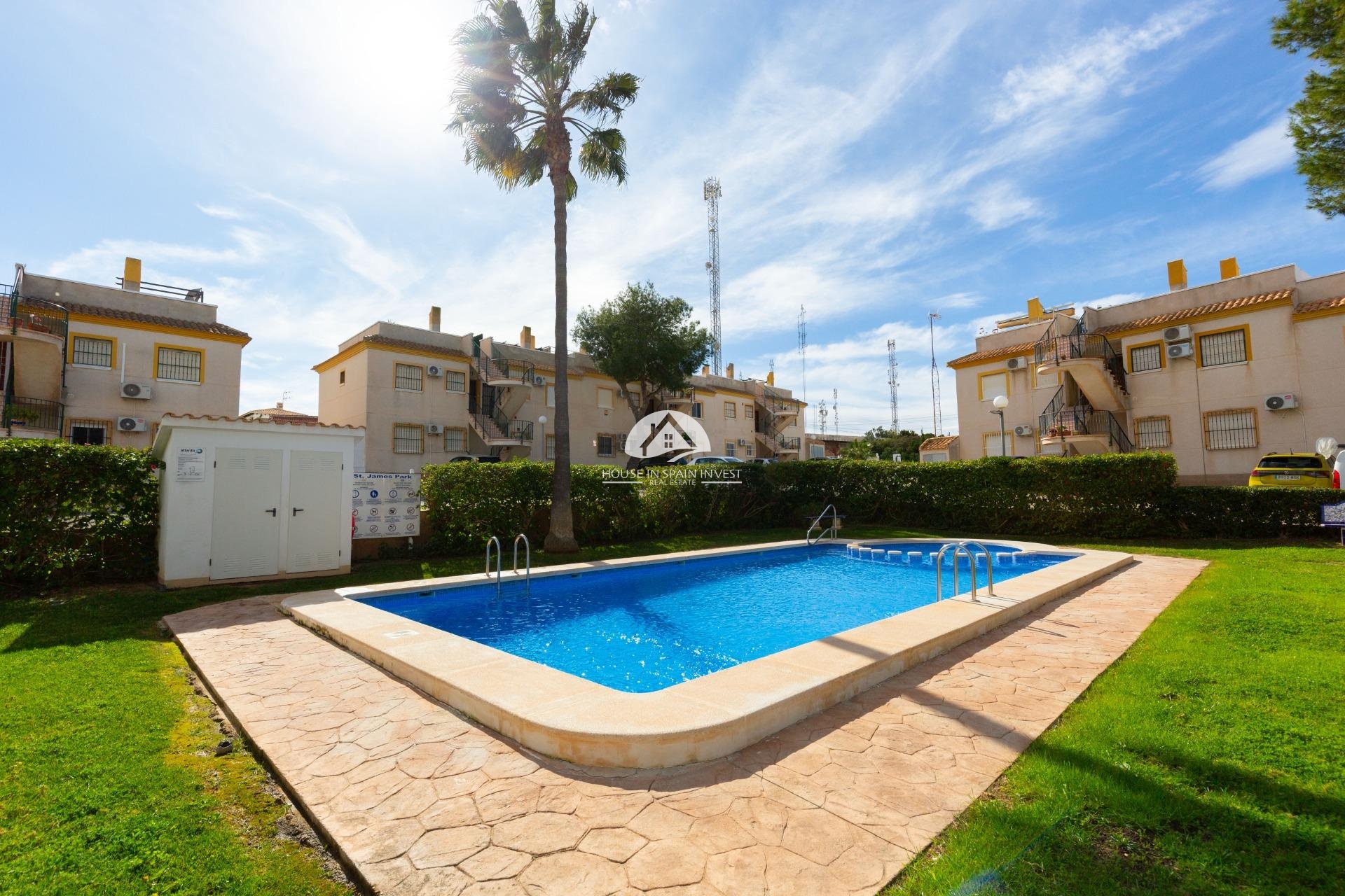 Resale - Apartment  - Orihuela Costa - Las Filipinas
