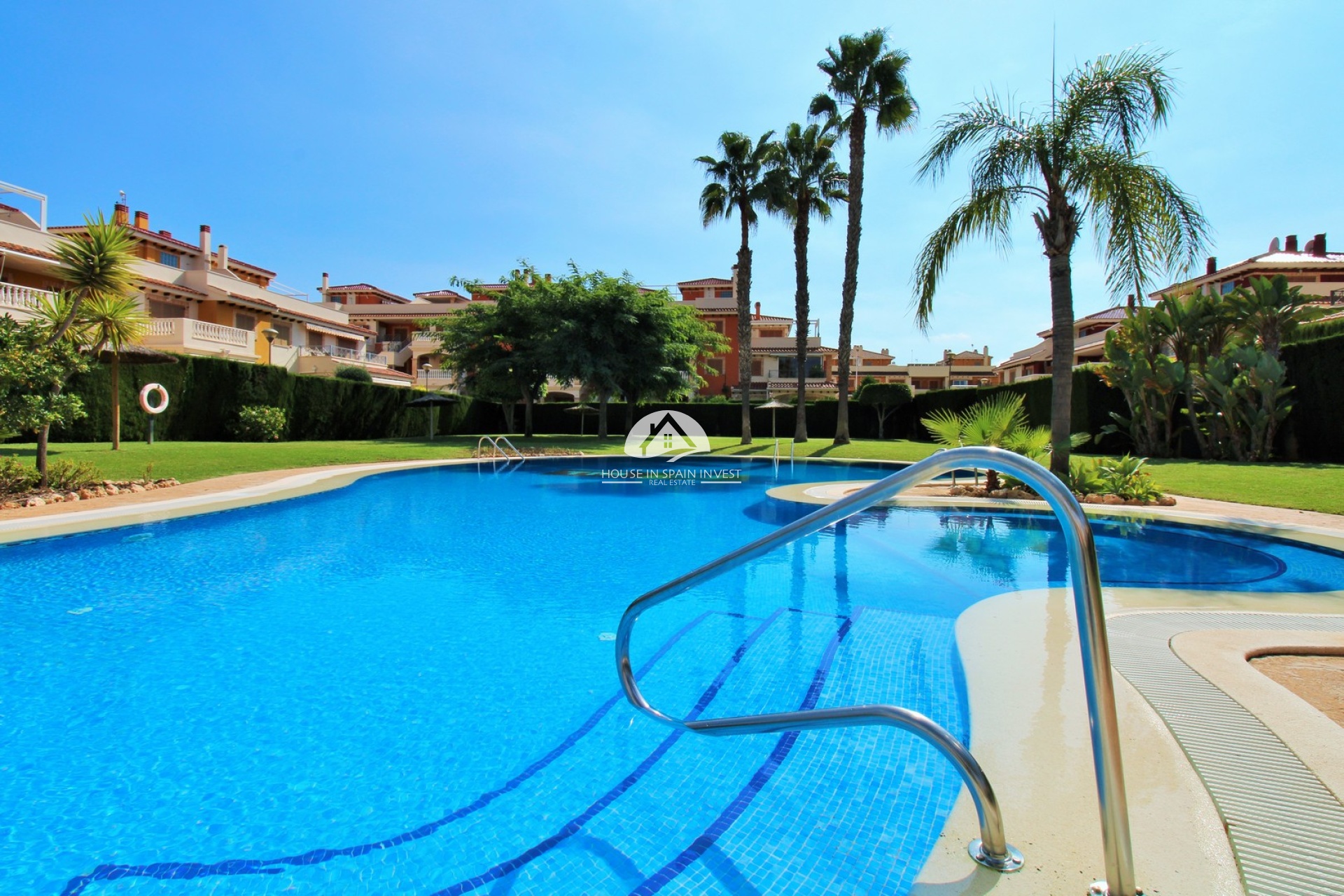 Resale - Apartment  - Orihuela Costa - Playa Flamenca