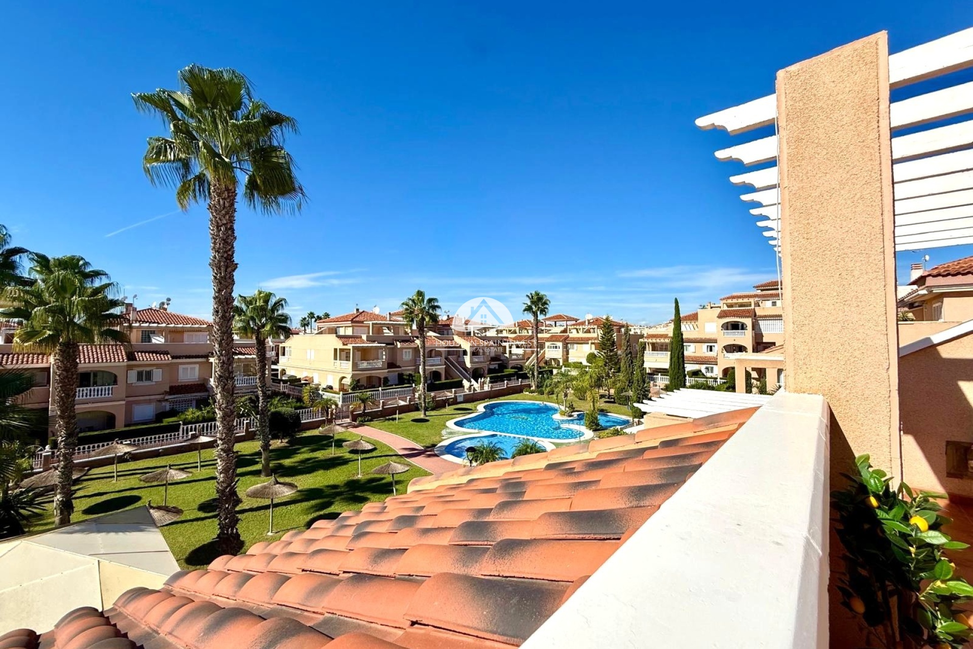 Resale - Apartment  - Orihuela Costa - Playa Flamenca