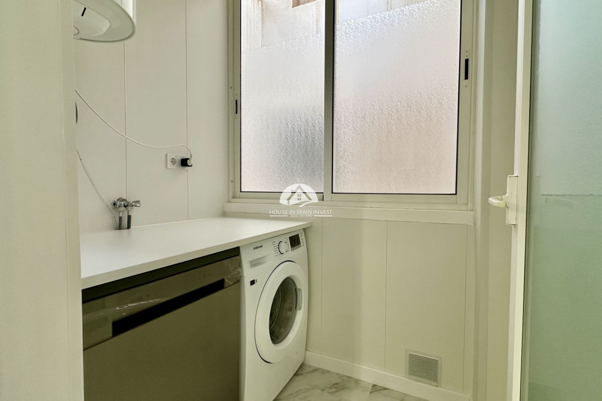 Resale - Apartment  - Orihuela Costa - Playa Flamenca