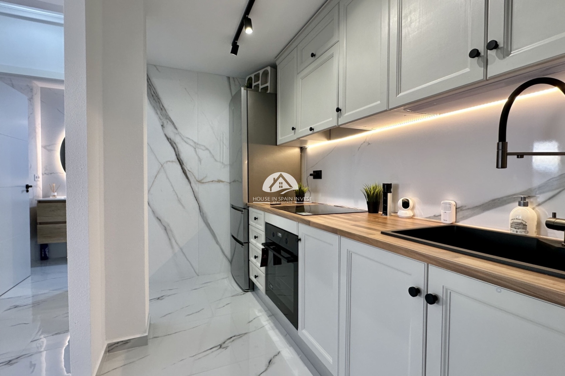 Resale - Apartment  - Orihuela Costa - Playa Flamenca