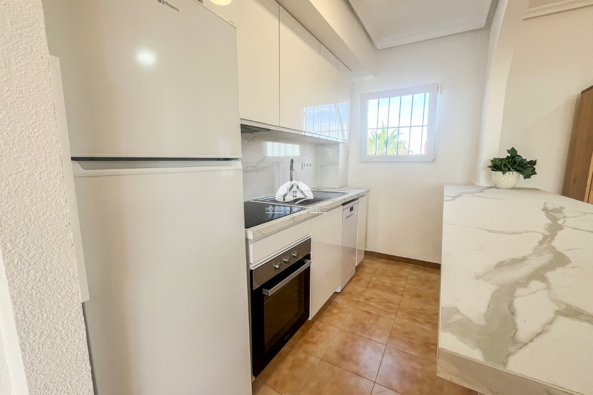 Resale - Apartment  - Orihuela Costa - Punta Prima  