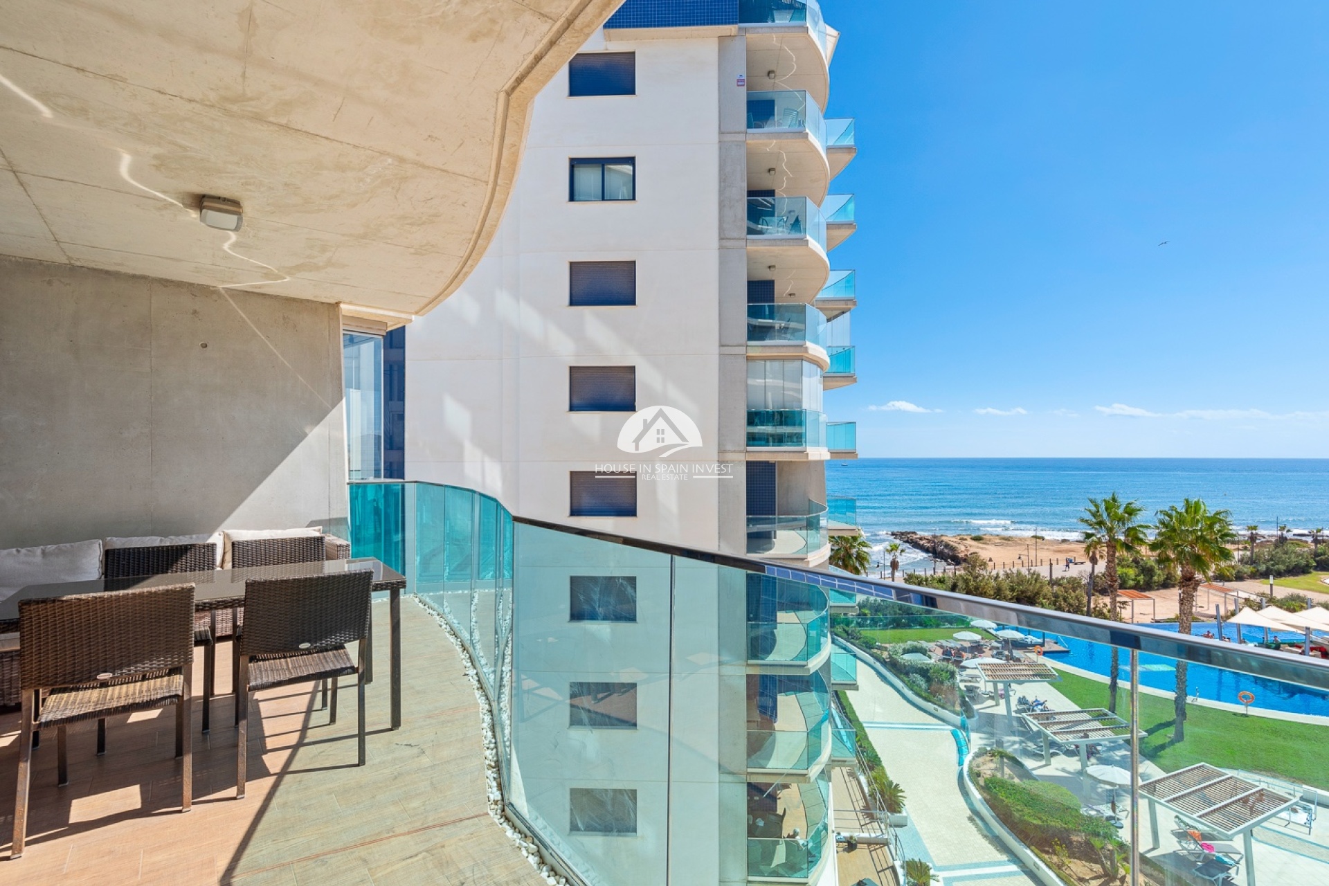 Resale - Apartment  - Orihuela Costa - Punta Prima  
