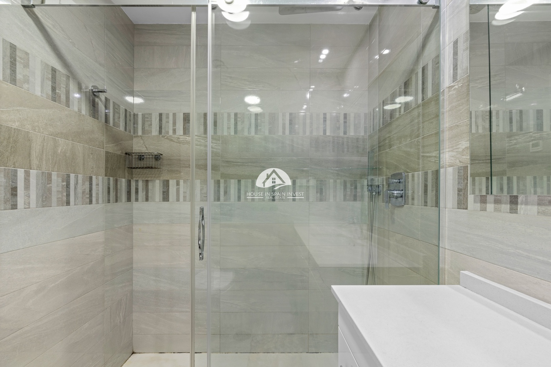 Resale - Apartment  - Orihuela Costa - Punta Prima  