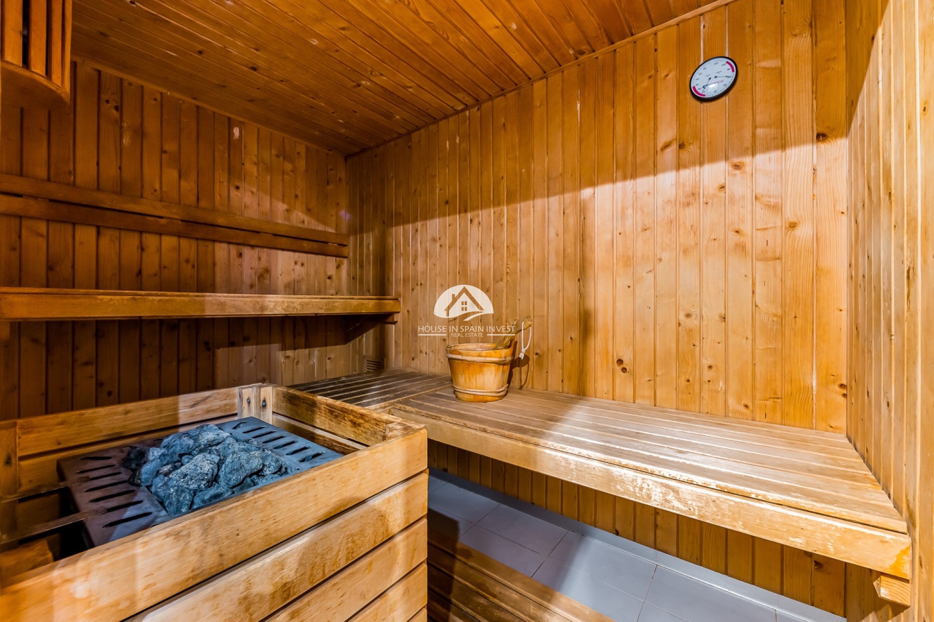 Resale - Apartment  - Orihuela Costa - Punta Prima  