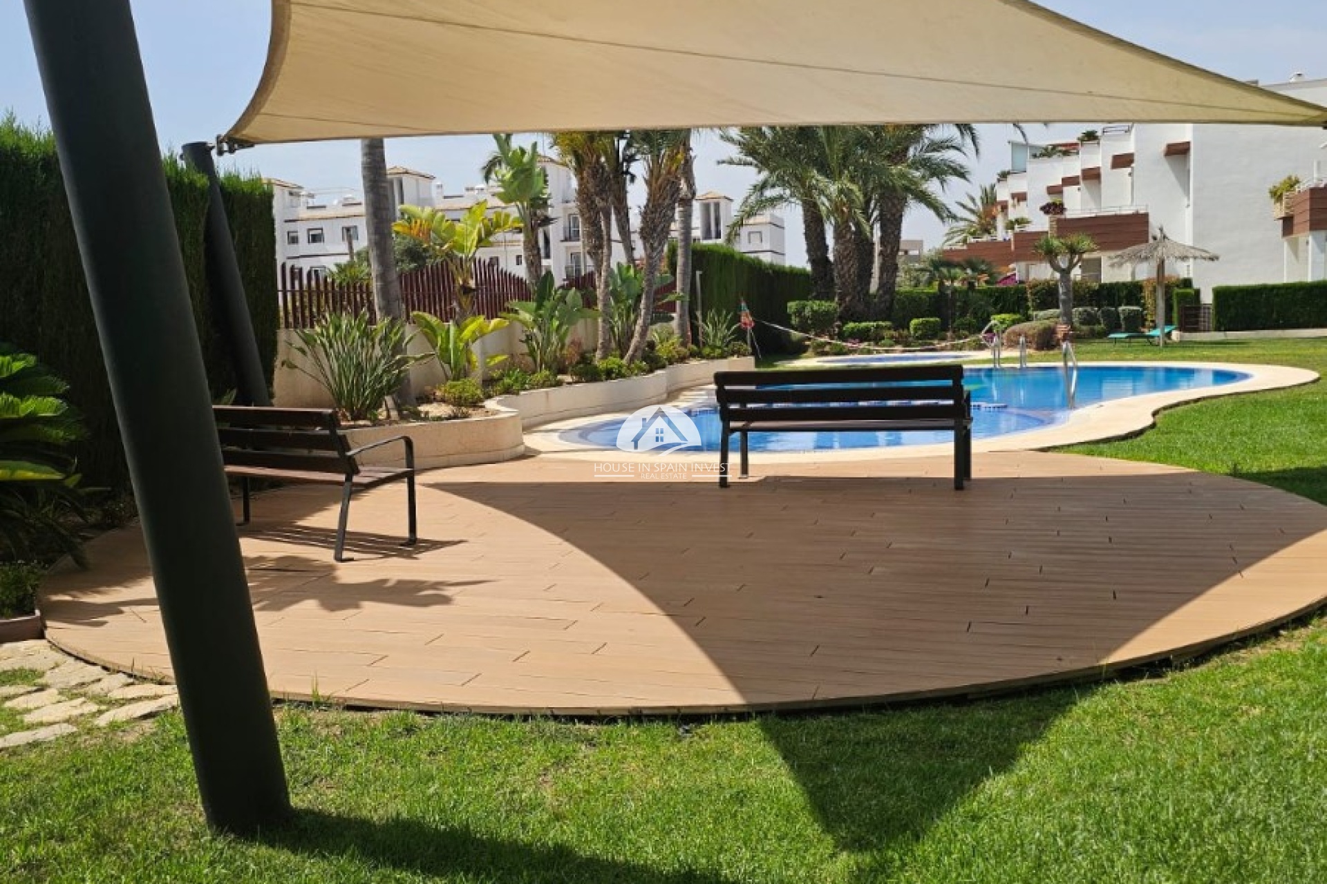 Resale - Apartment  - Orihuela Costa - Punta Prima  