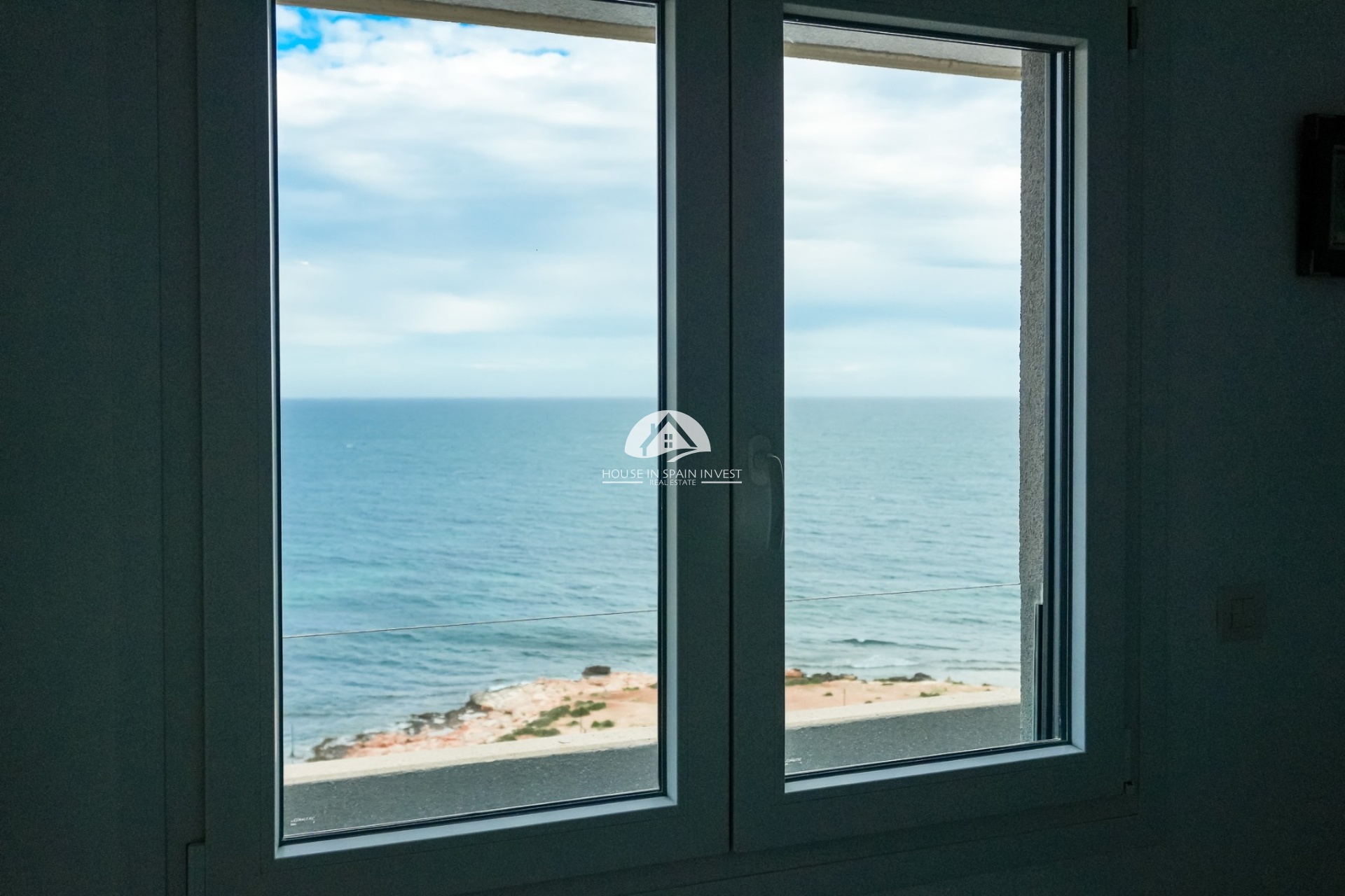 Resale - Apartment  - Orihuela Costa - Punta Prima  