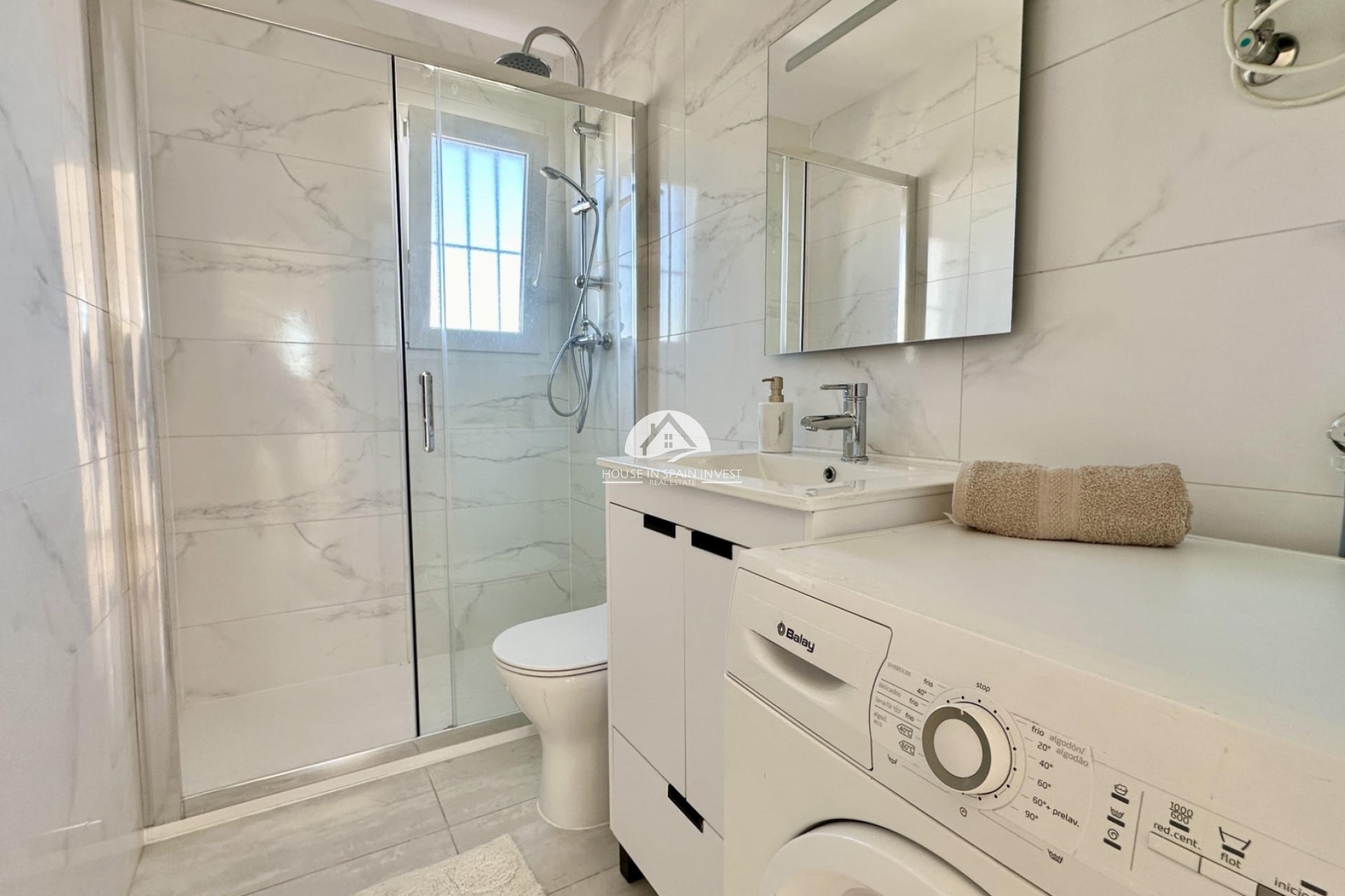 Resale - Apartment  - Orihuela Costa - Punta Prima  