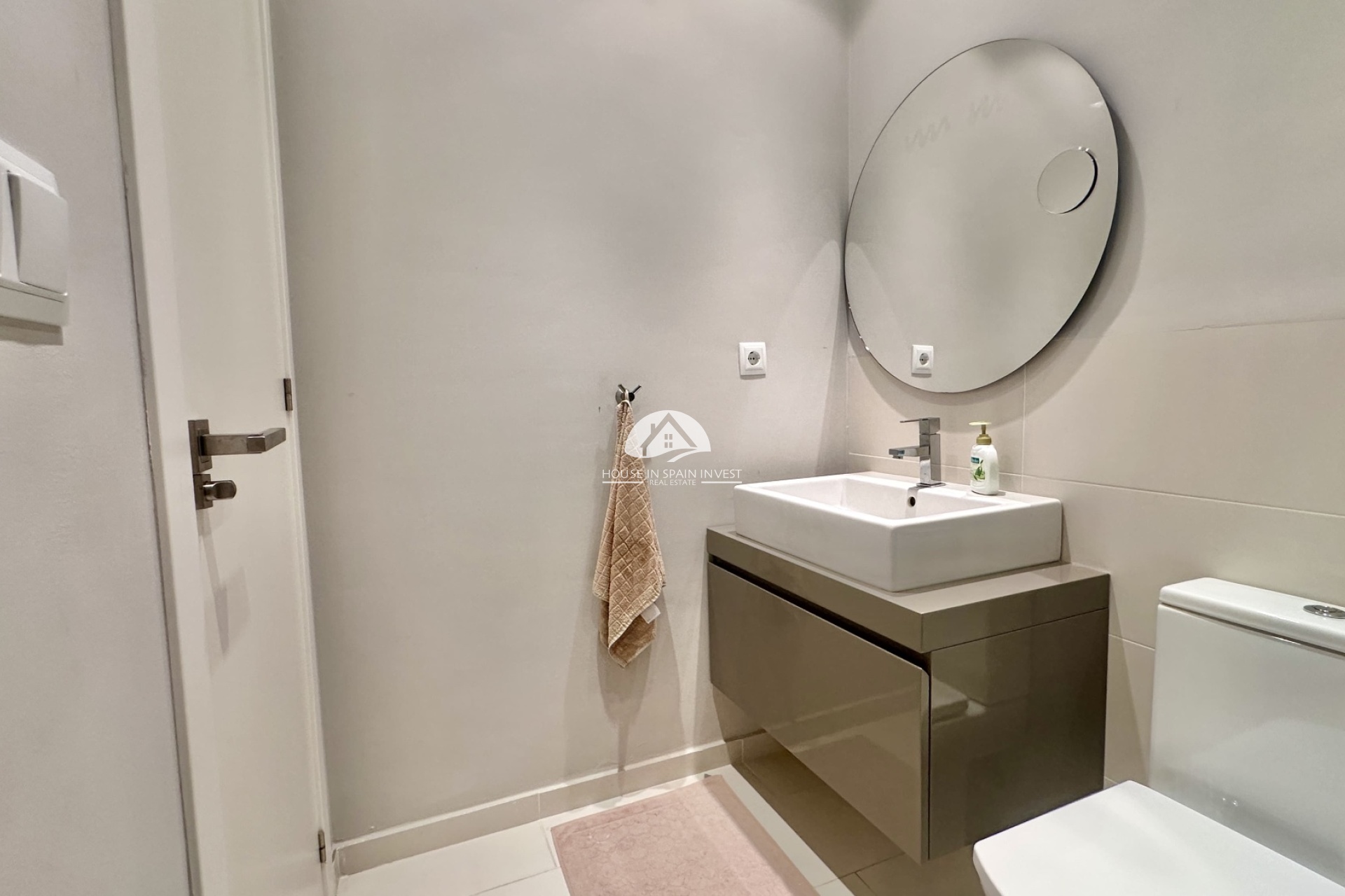 Resale - Apartment  - Orihuela Costa - Villamartín