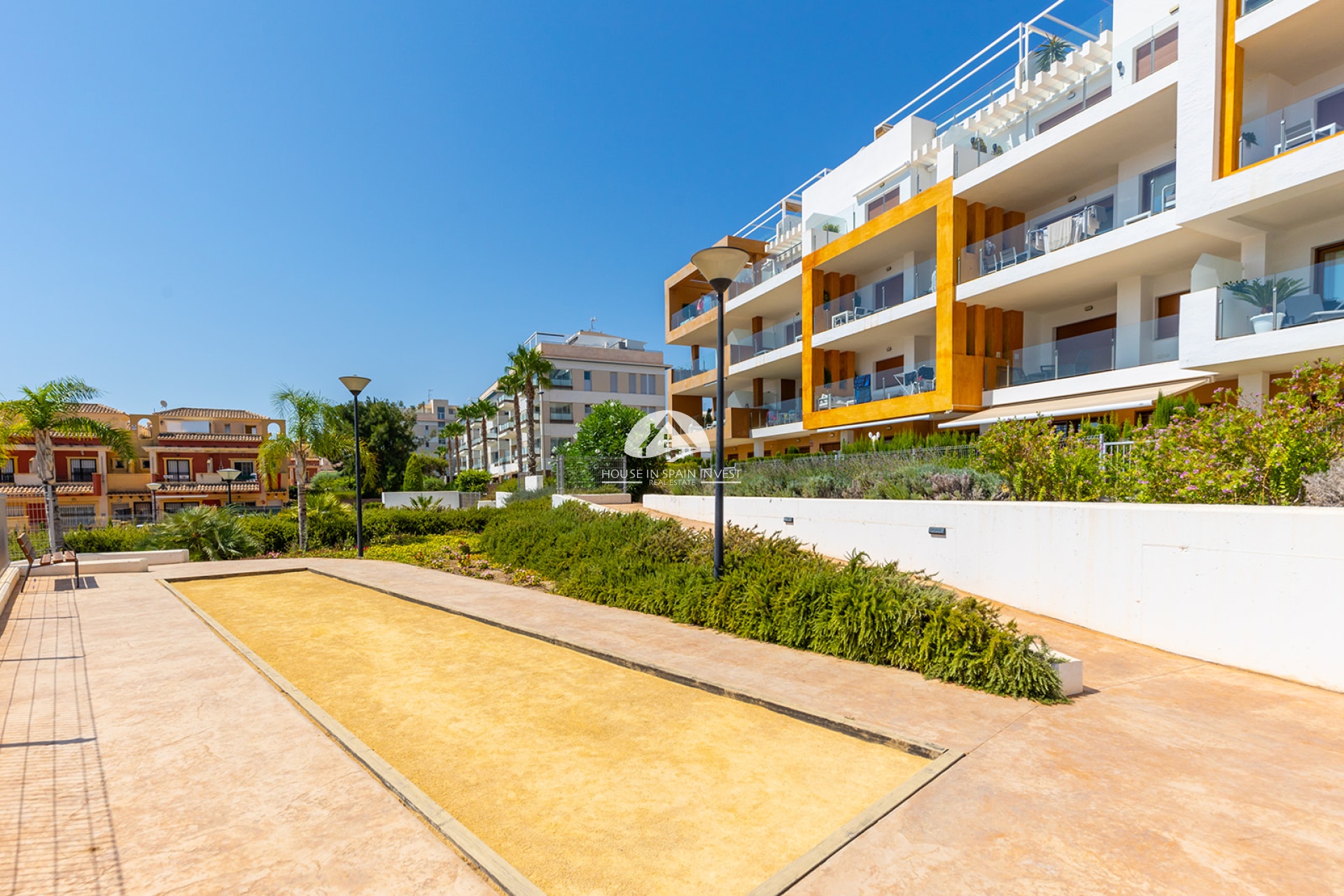 Resale - Apartment  - Orihuela Costa - Villamartín