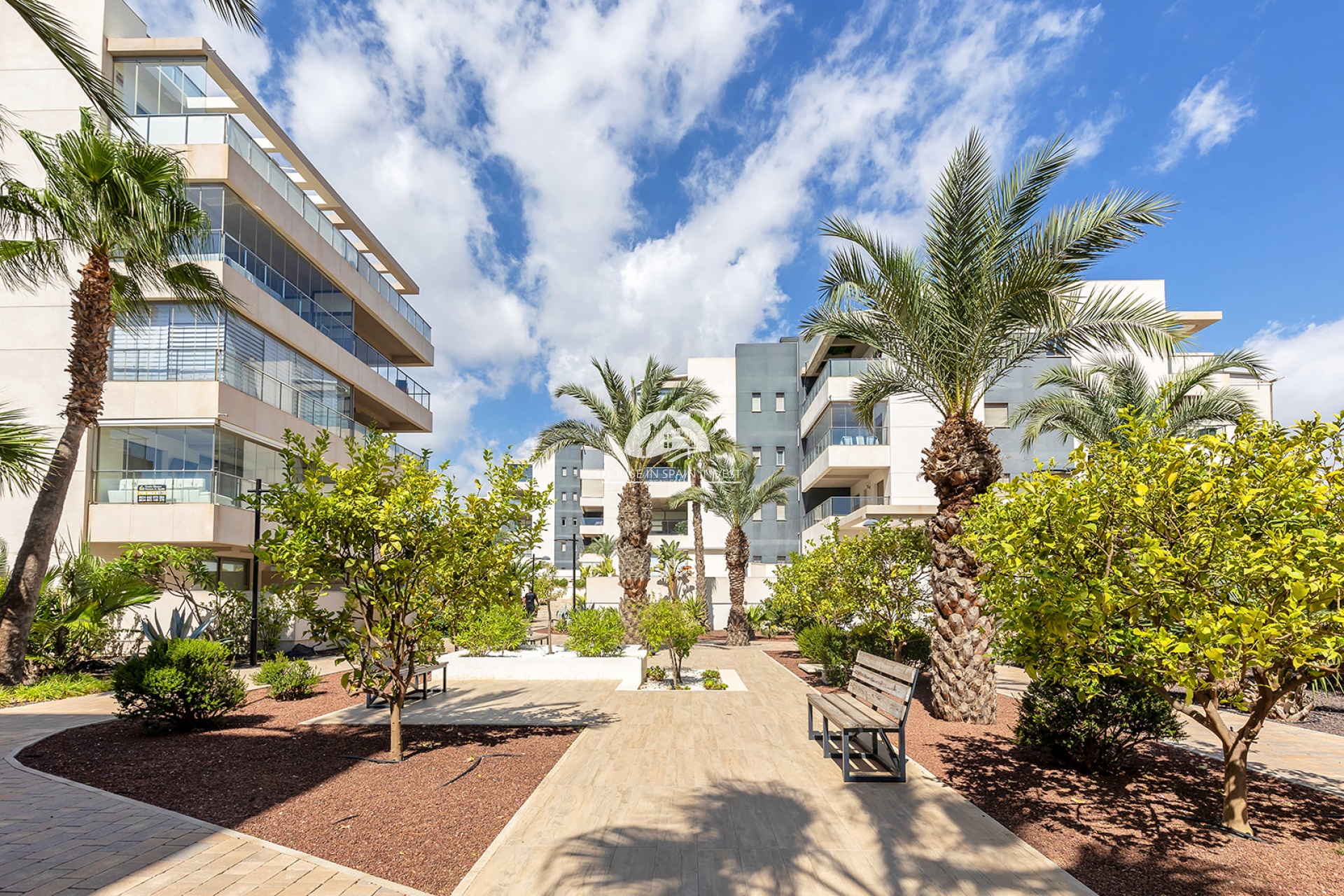 Resale - Apartment  - Orihuela Costa - Villamartín