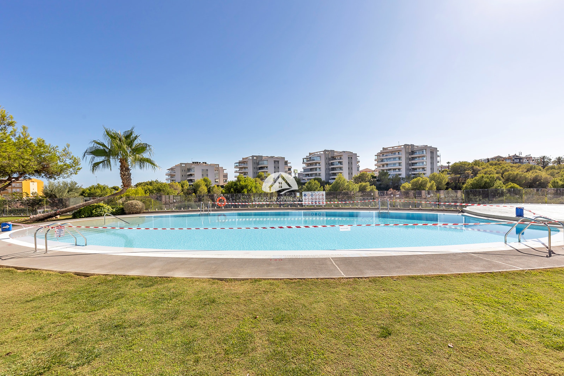 Resale - Apartment  - Orihuela Costa - Villamartín