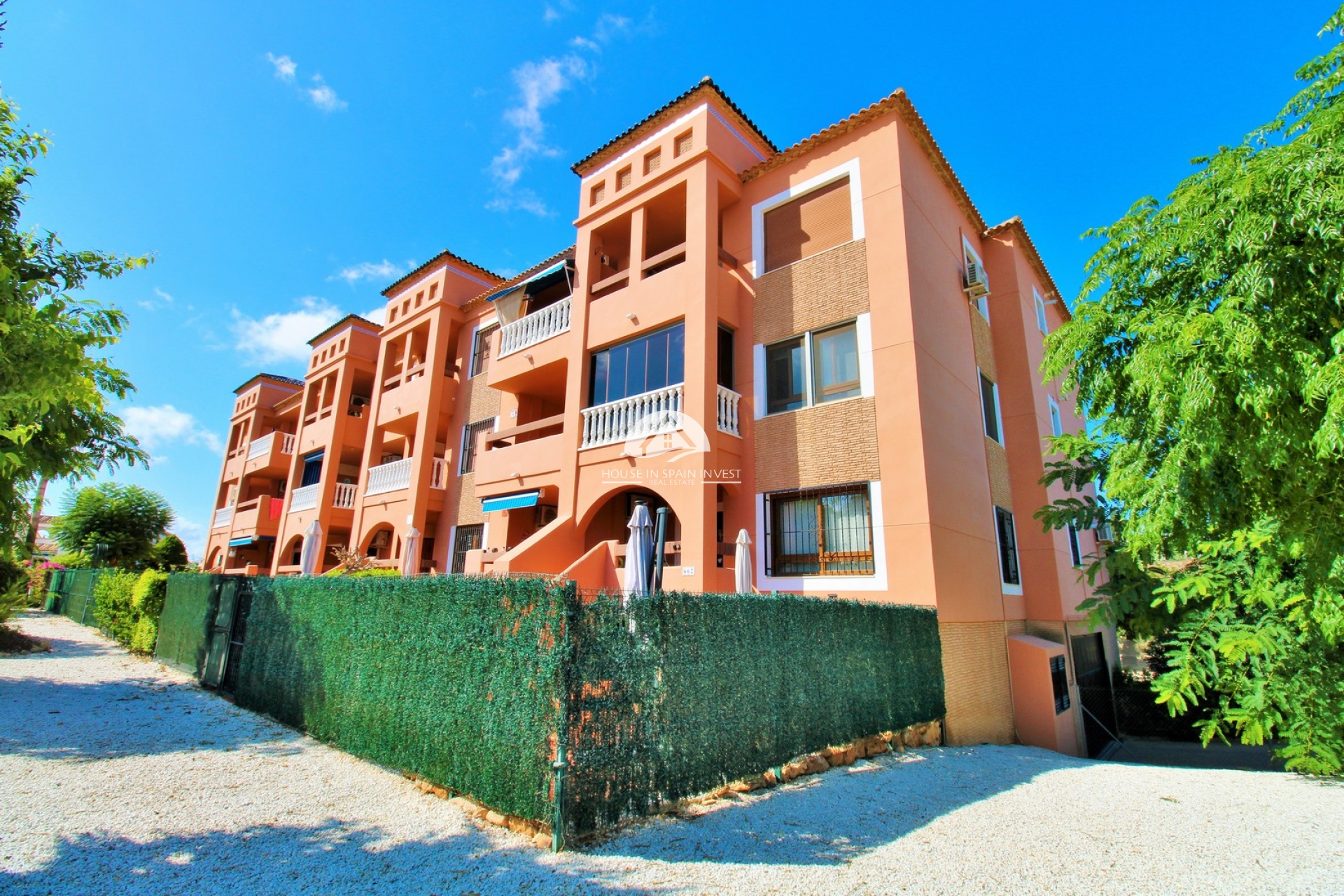 Resale - Apartment  - Orihuela Costa - Villamartín