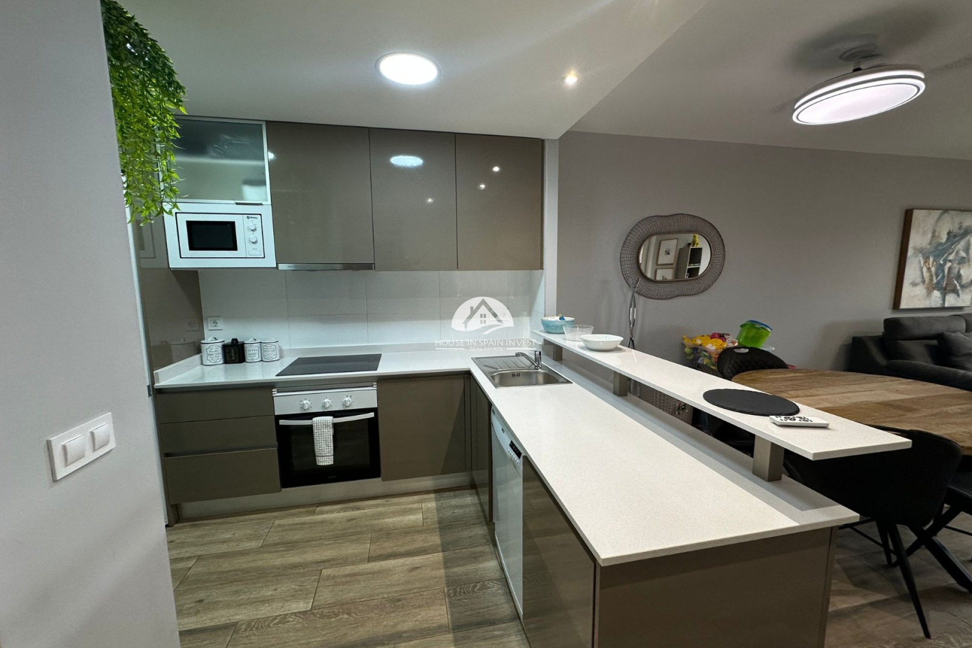 Resale - Apartment  - Orihuela Costa - Villamartín