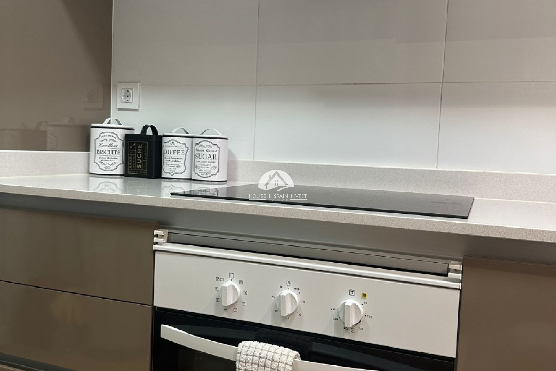 Resale - Apartment  - Orihuela Costa - Villamartín