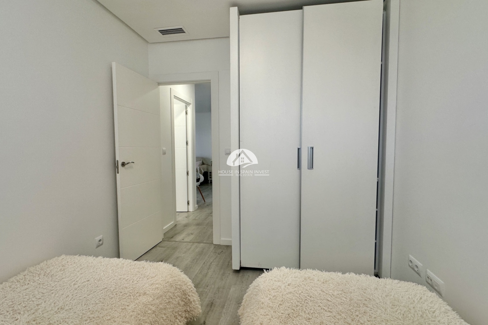 Resale - Apartment  - Orihuela Costa - Villamartín