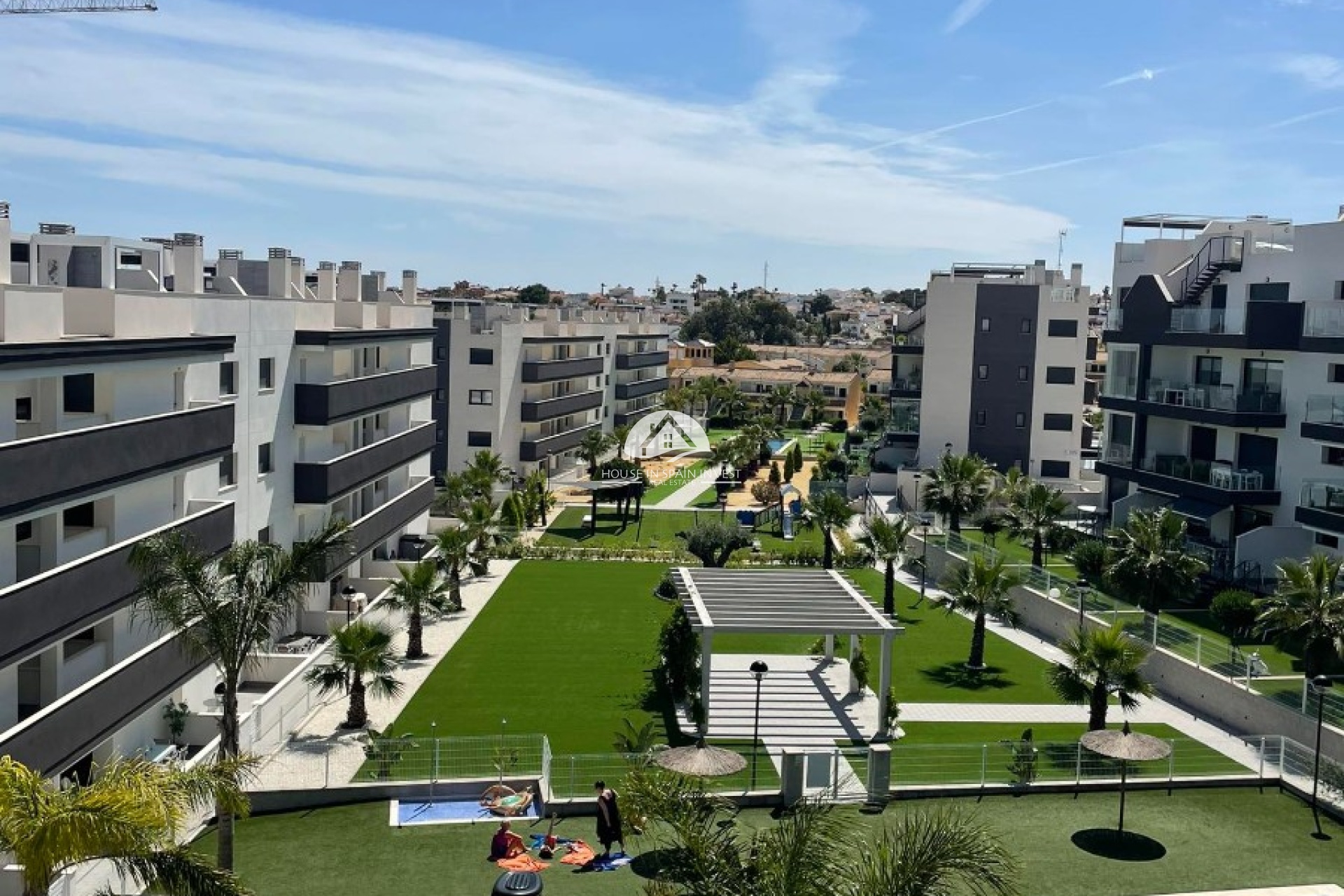 Resale - Apartment  - Orihuela Costa - Villamartín