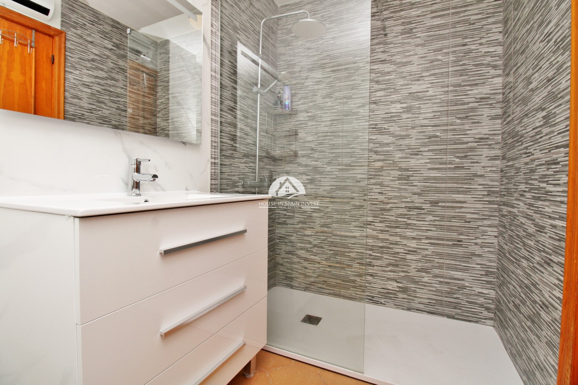 Resale - Apartment  - Orihuela Costa - Villamartín