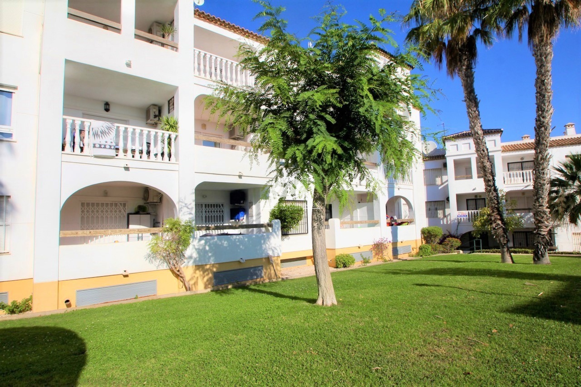 Resale - Apartment  - Orihuela Costa - Villamartín