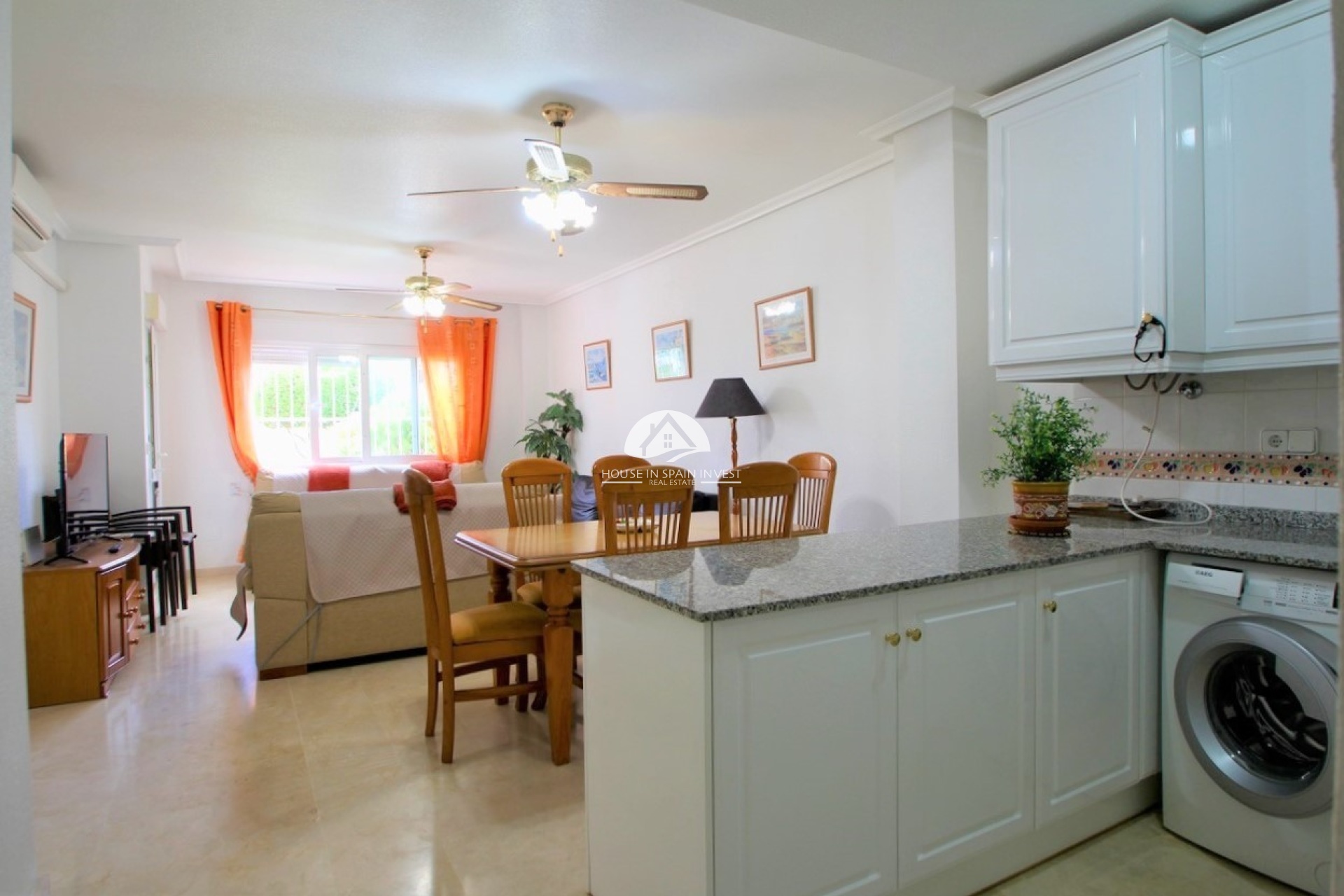 Resale - Apartment  - Orihuela Costa - Villamartín