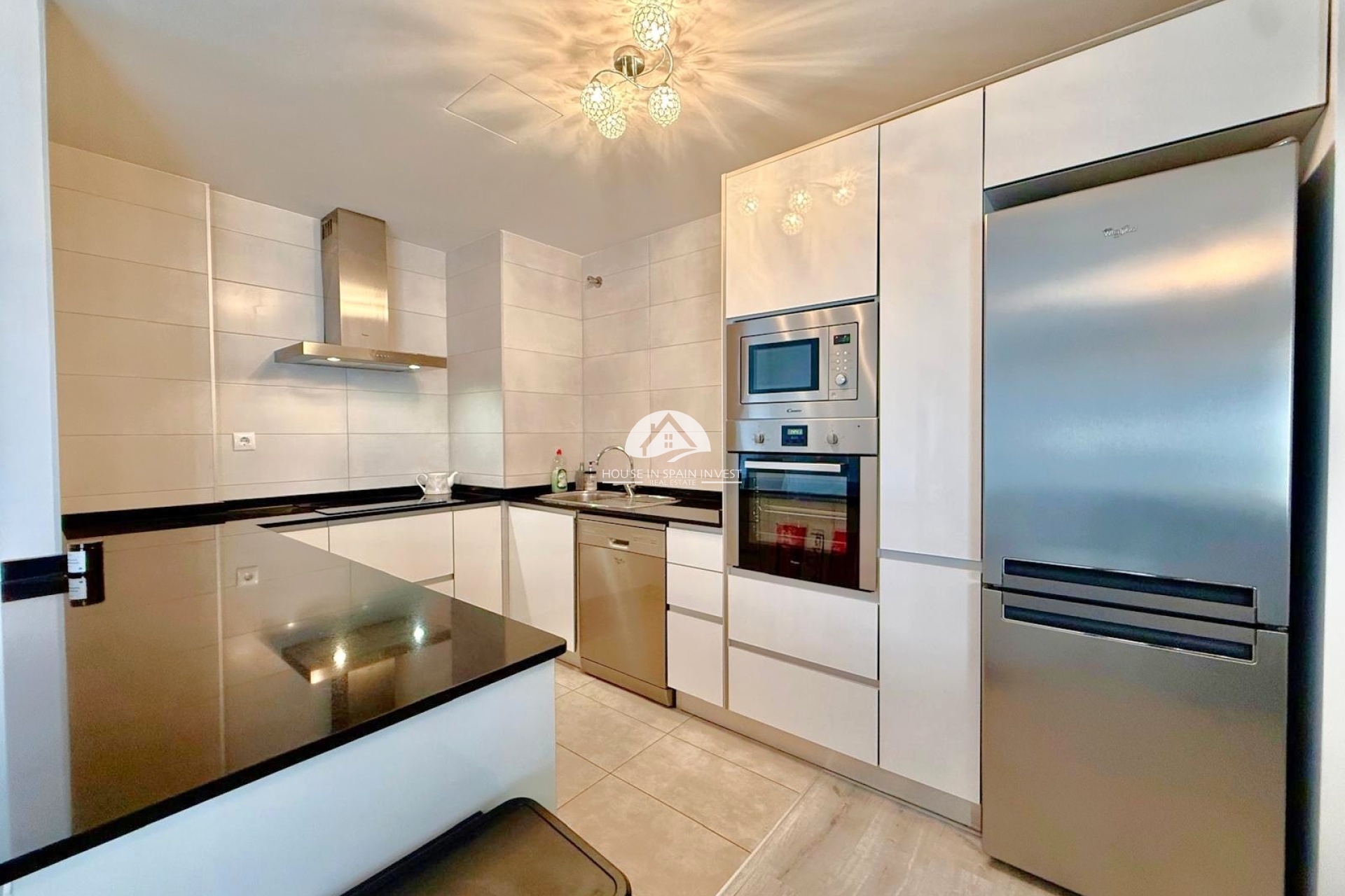 Resale - Apartment  - Orihuela Costa - Villamartín